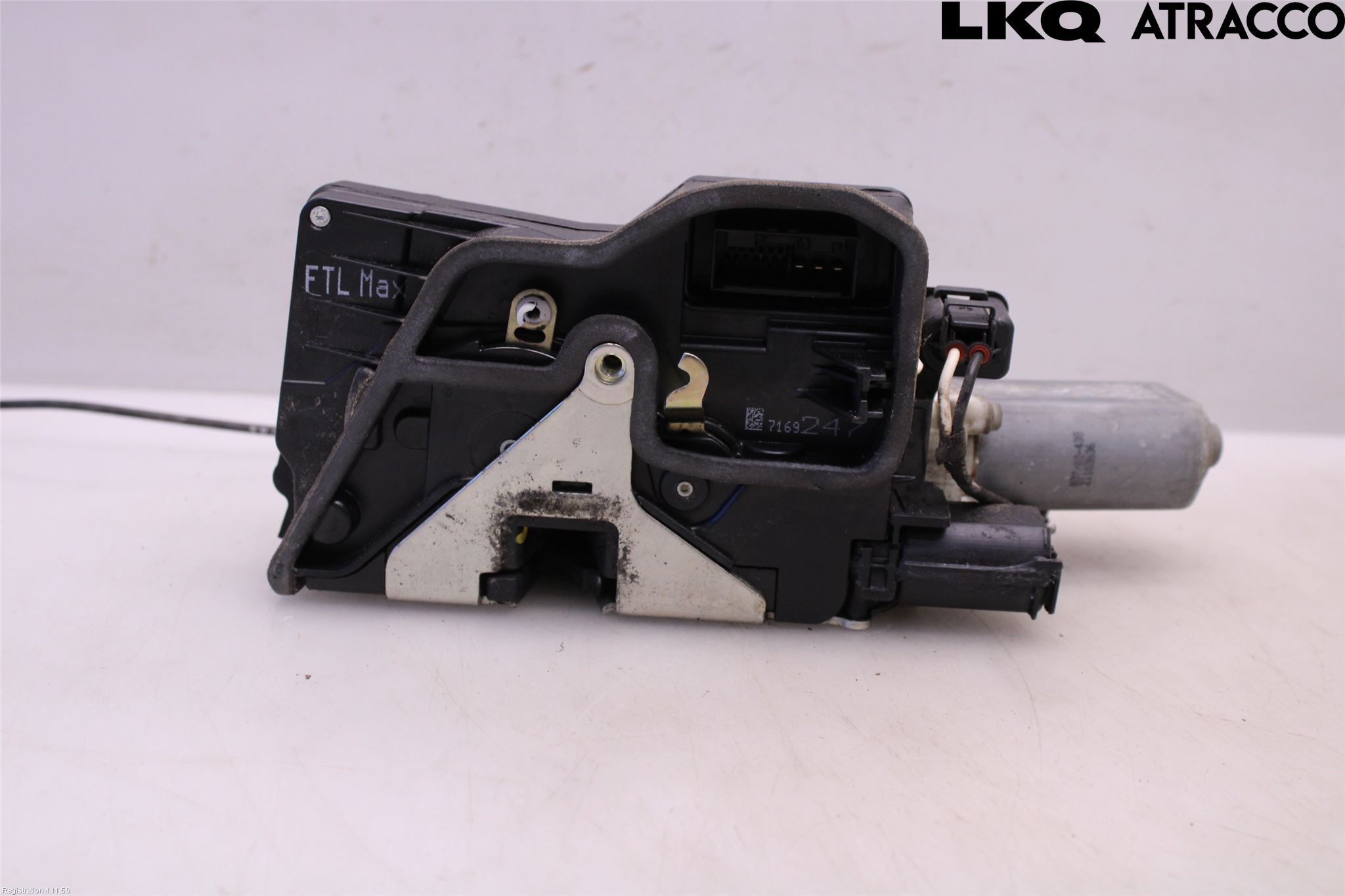 BMW 7 E65/66    00-08 Låskista-Dörrlås