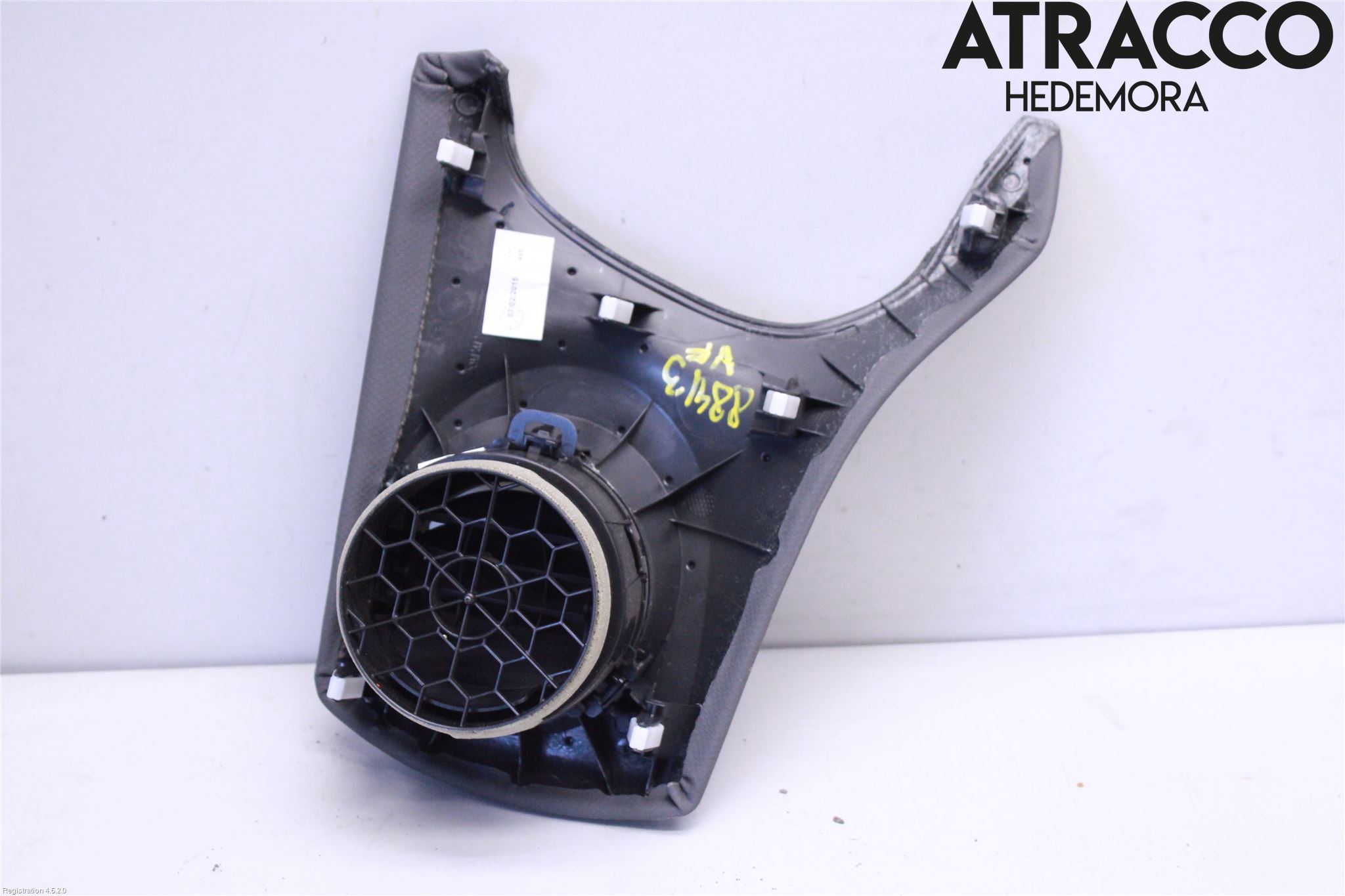 Toyota YARIS XP130 15-20 Defrosterkanal-Munstycke