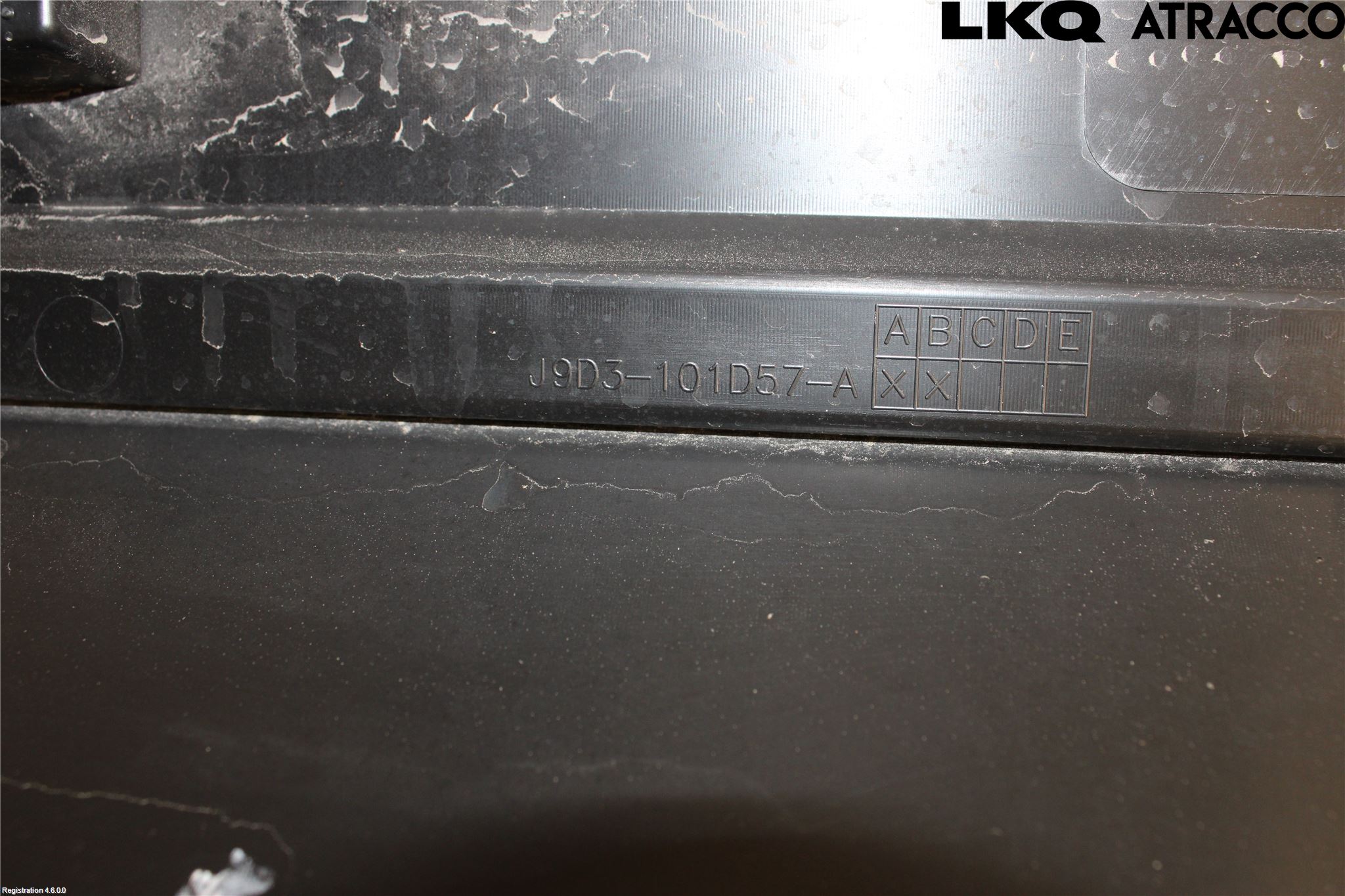 Jaguar I-PACE 18- Sidokjol Vä