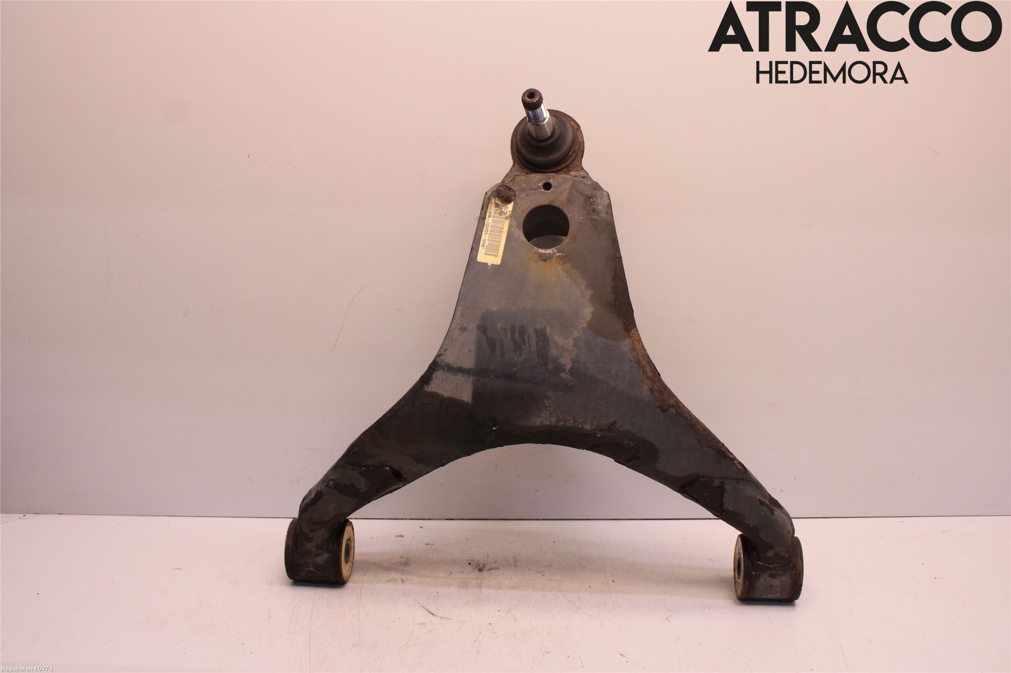 Iveco DAILY 14->> Bärarm Fram Undre Hö