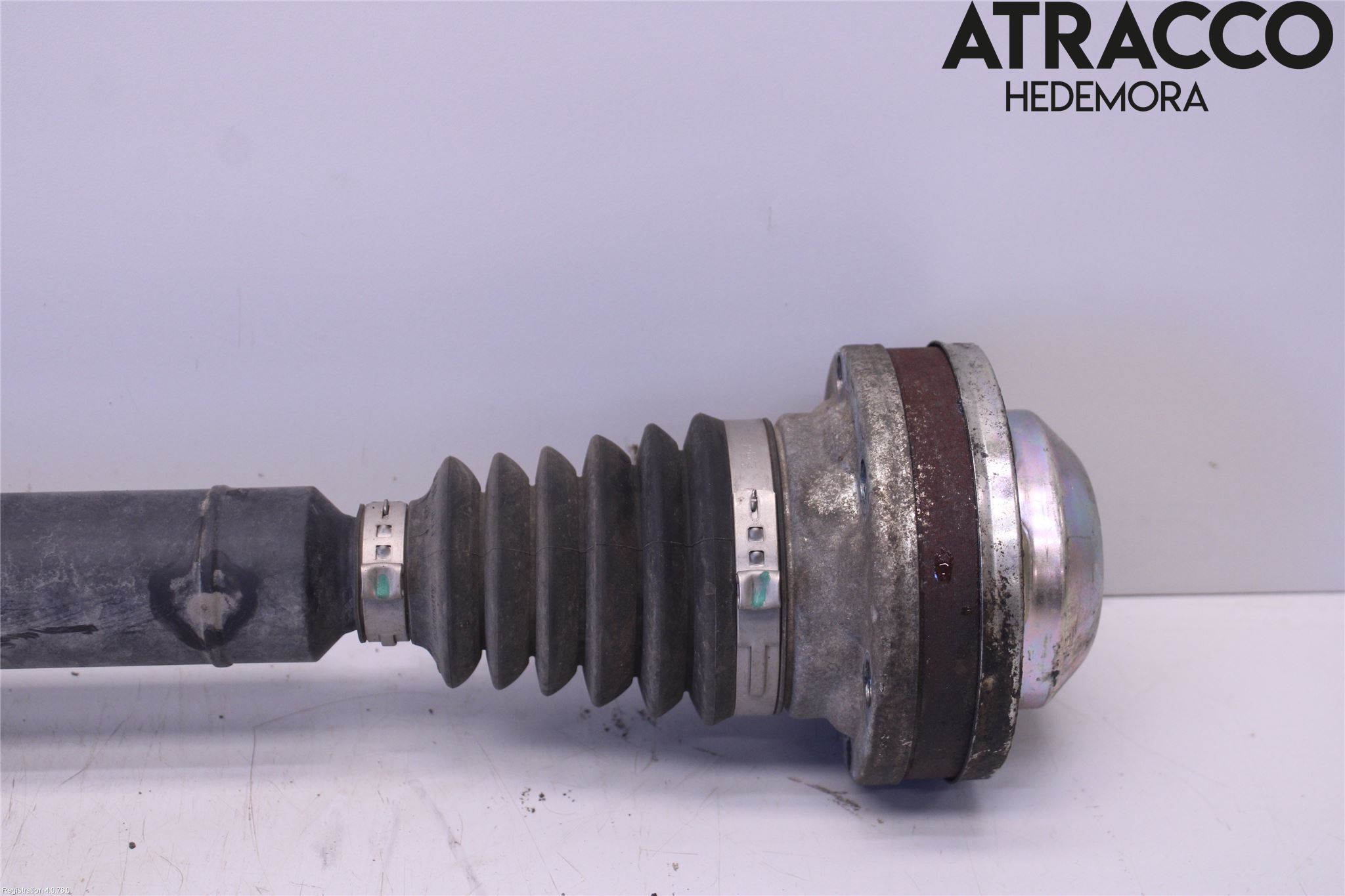 Skoda SUPERB 09-15 Drivaxel Fram Höger