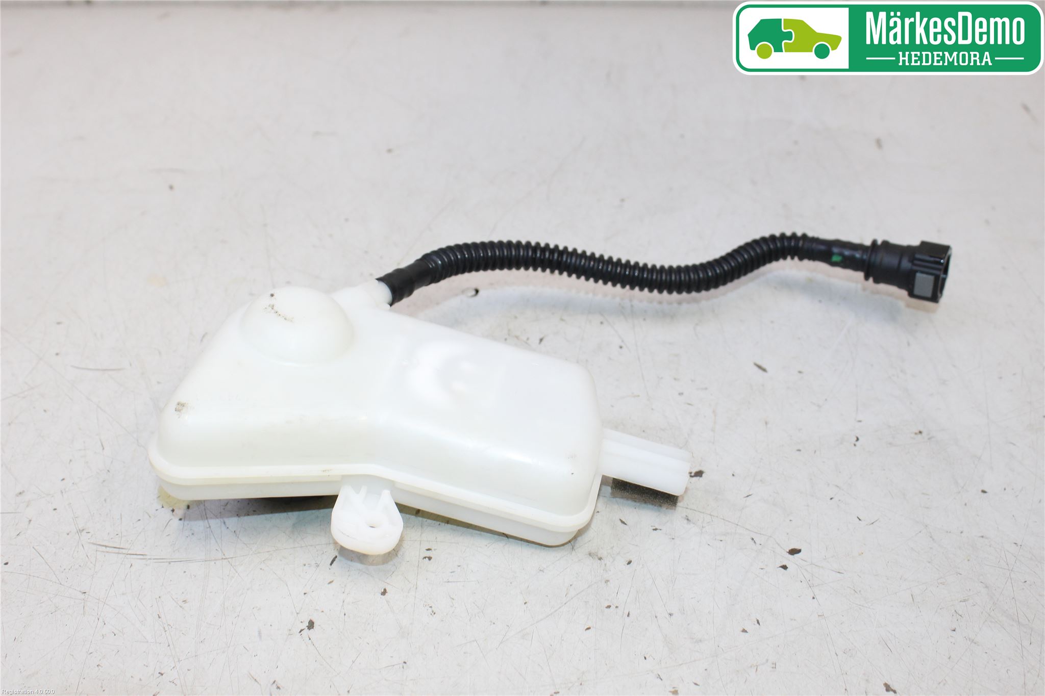 Ford TRANSIT SKÅP/BUSS 14-22 Styrservooljebehållare