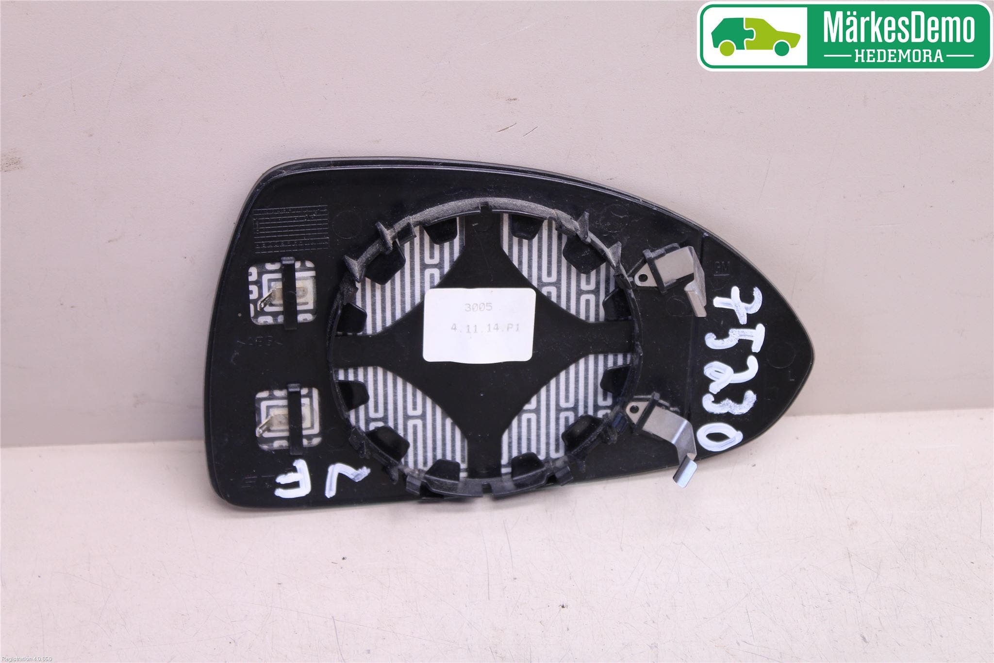 Opel CORSA E 15-19 Spegelglas Vä