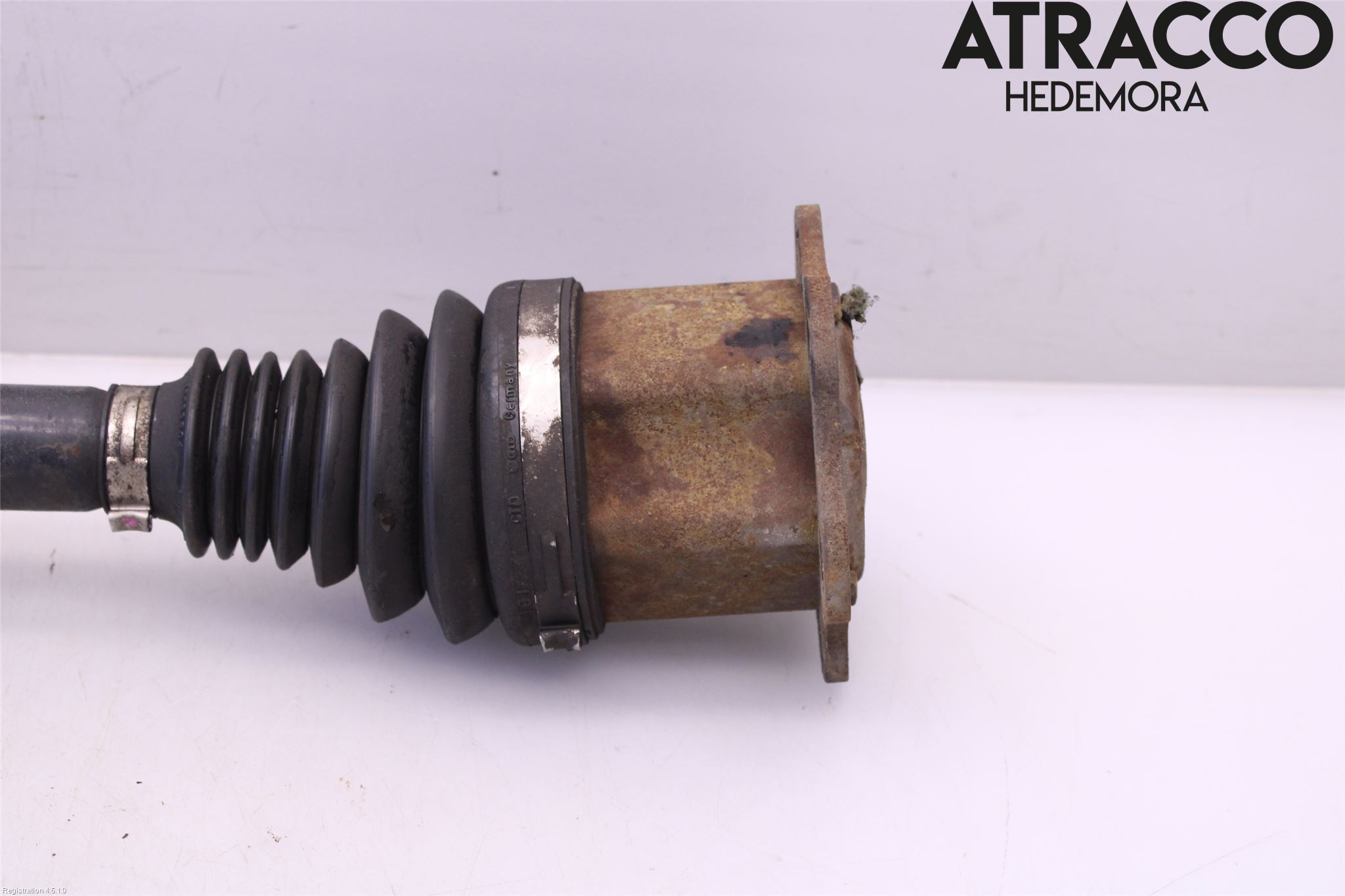 Audi A4/S4 08-11 Drivaxel Fram Höger