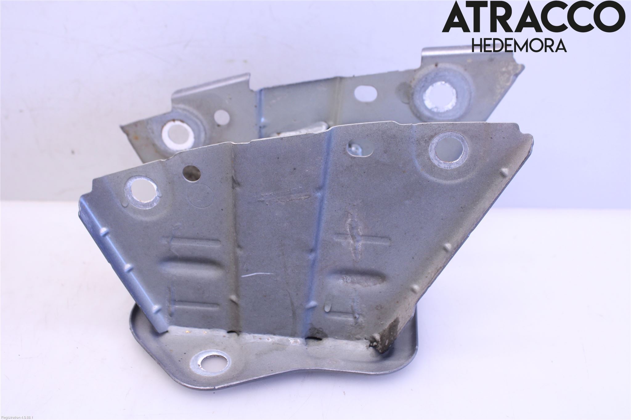 Volvo S90 17->> Stötfångarbärjärn Bak