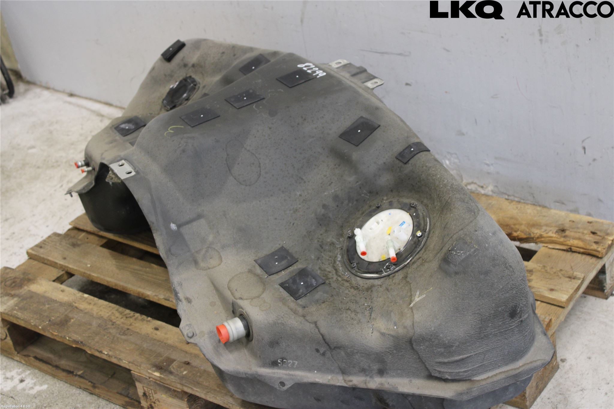 Nissan GT-R Bränsletank