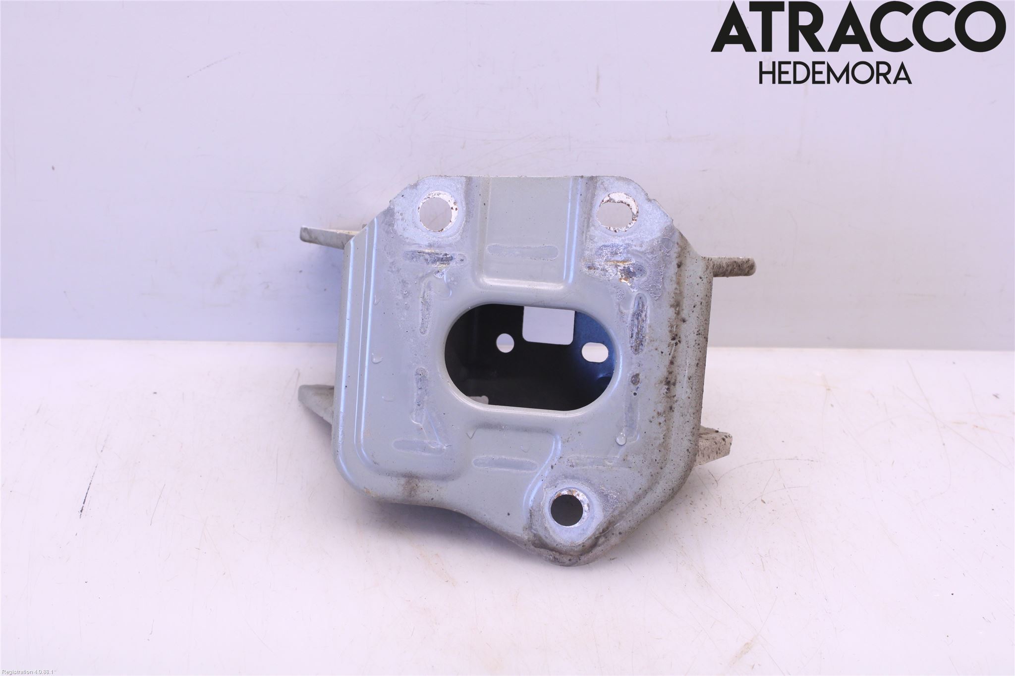 Volvo V90 17->> Stötfångarbärjärn Bak