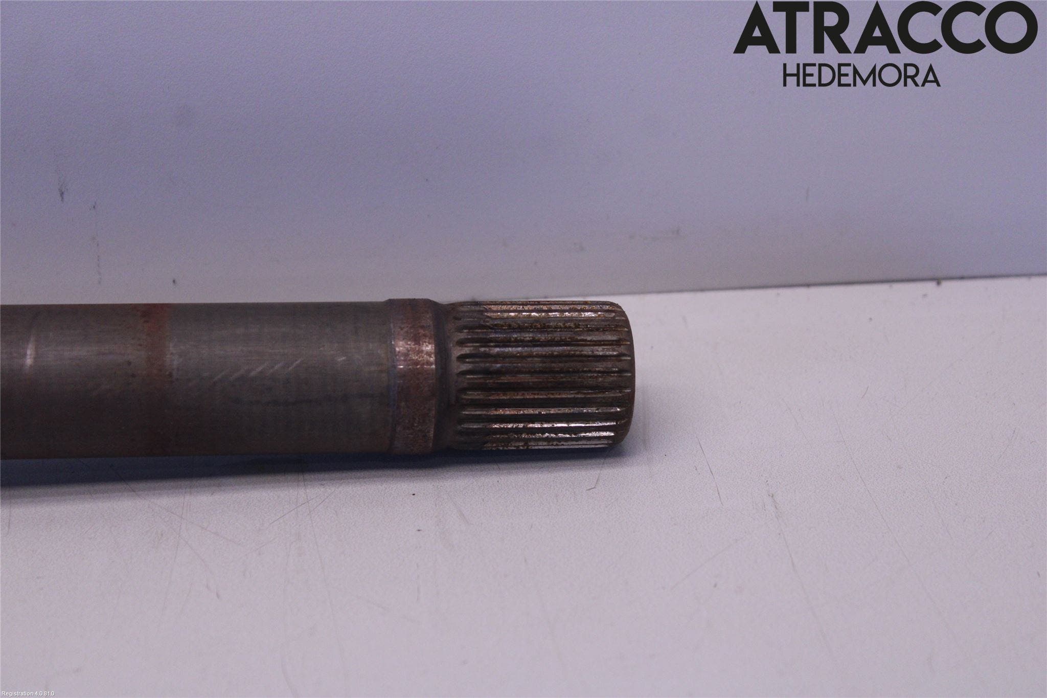 Volvo V70 14-16 Drivaxel Fram Höger