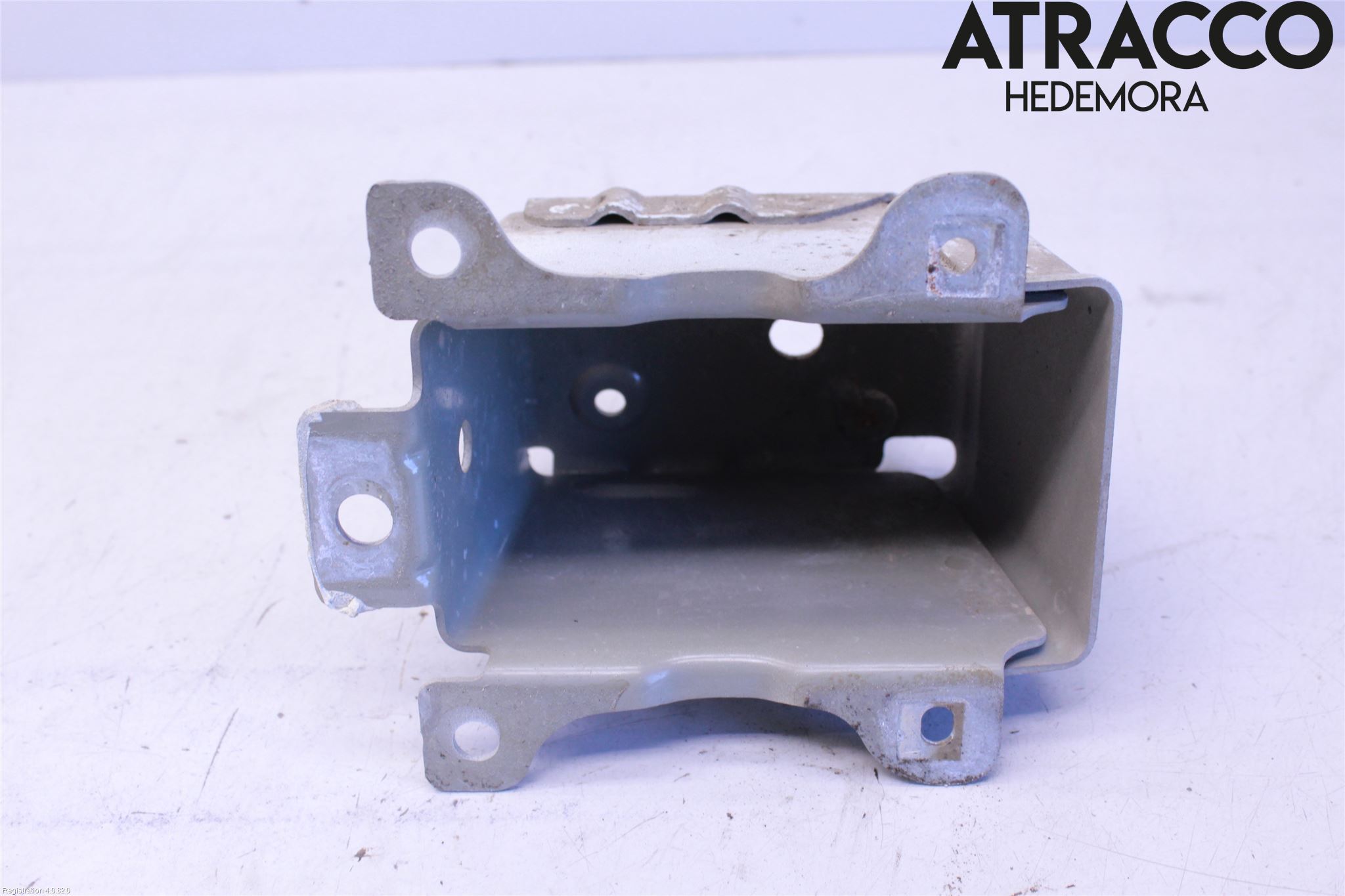 Nissan PULSAR Stötfångarbärjärn Bak