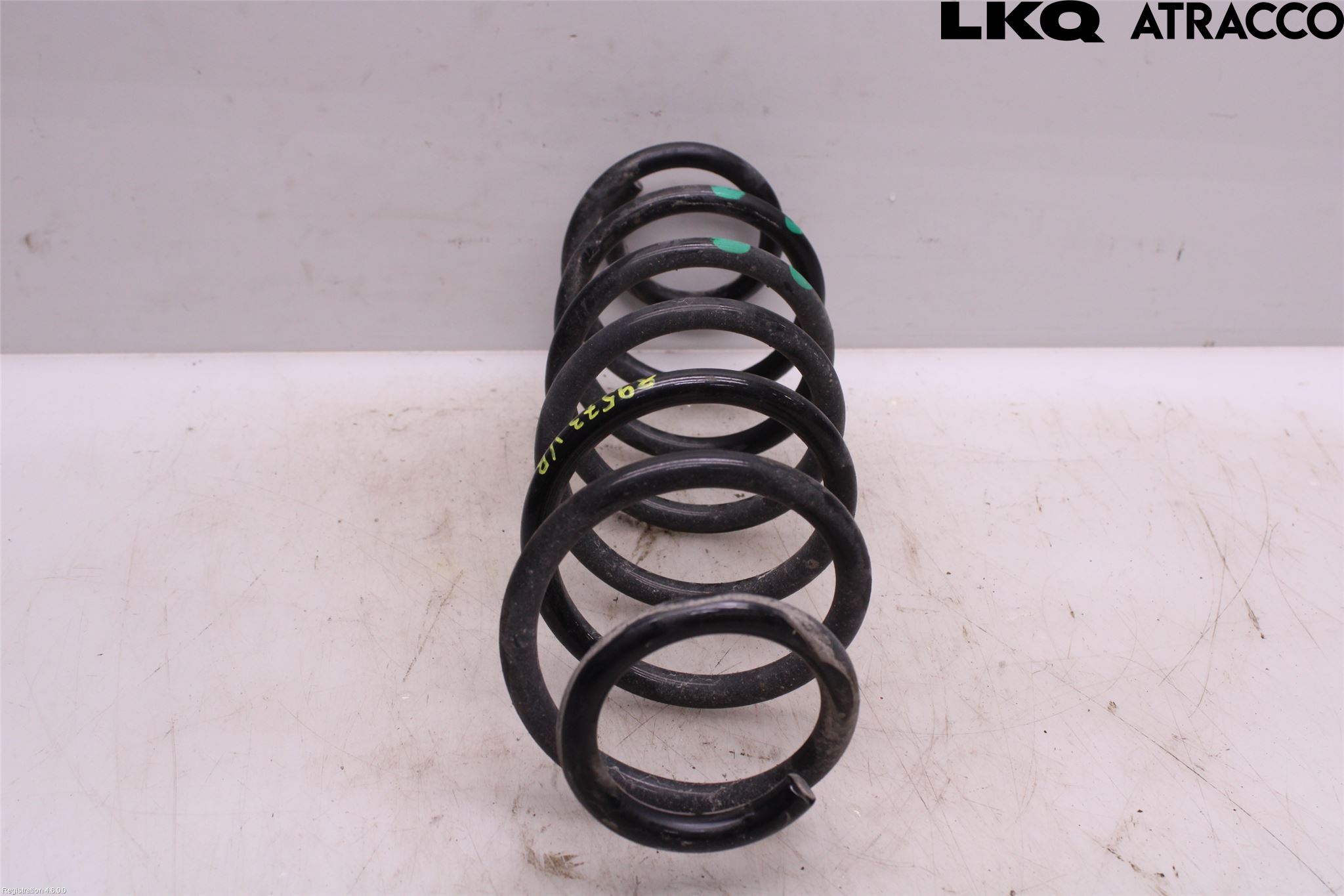 Toyota YARIS CROSS XP21 21- Fjäder Bak