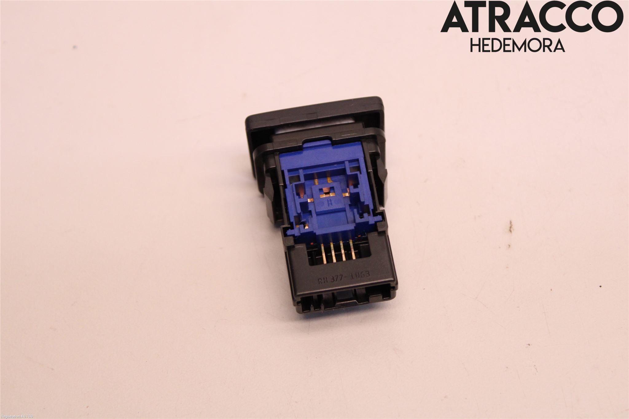 Toyota HILUX 16- Strömställare Övrigt