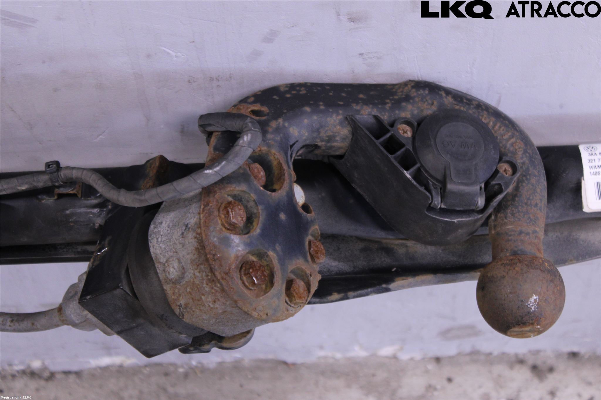 Volkswagen VW PASSAT 11-14 Dragkrok