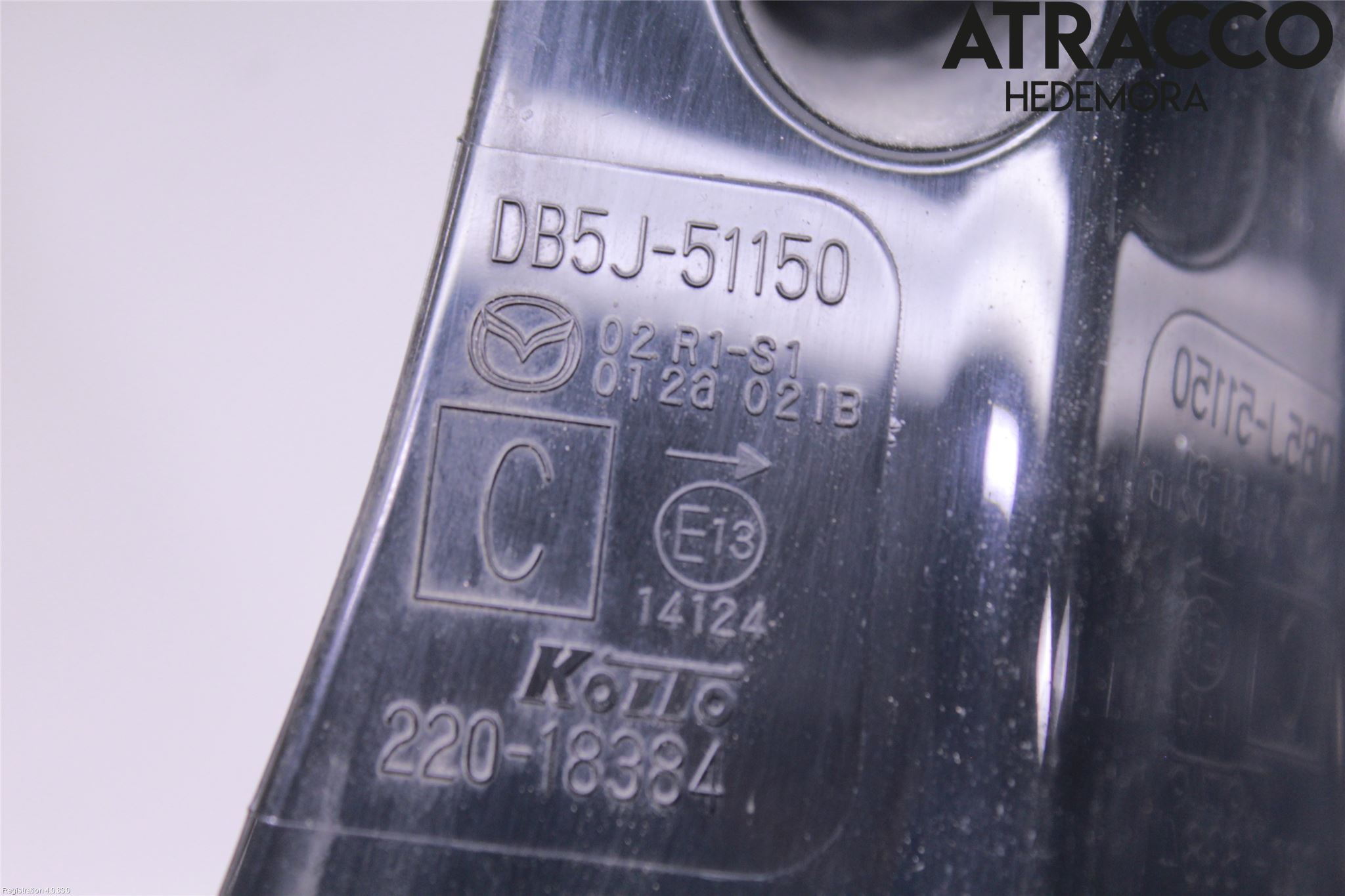 Mazda 2 (DJ) 15-22 Bakljus Höger