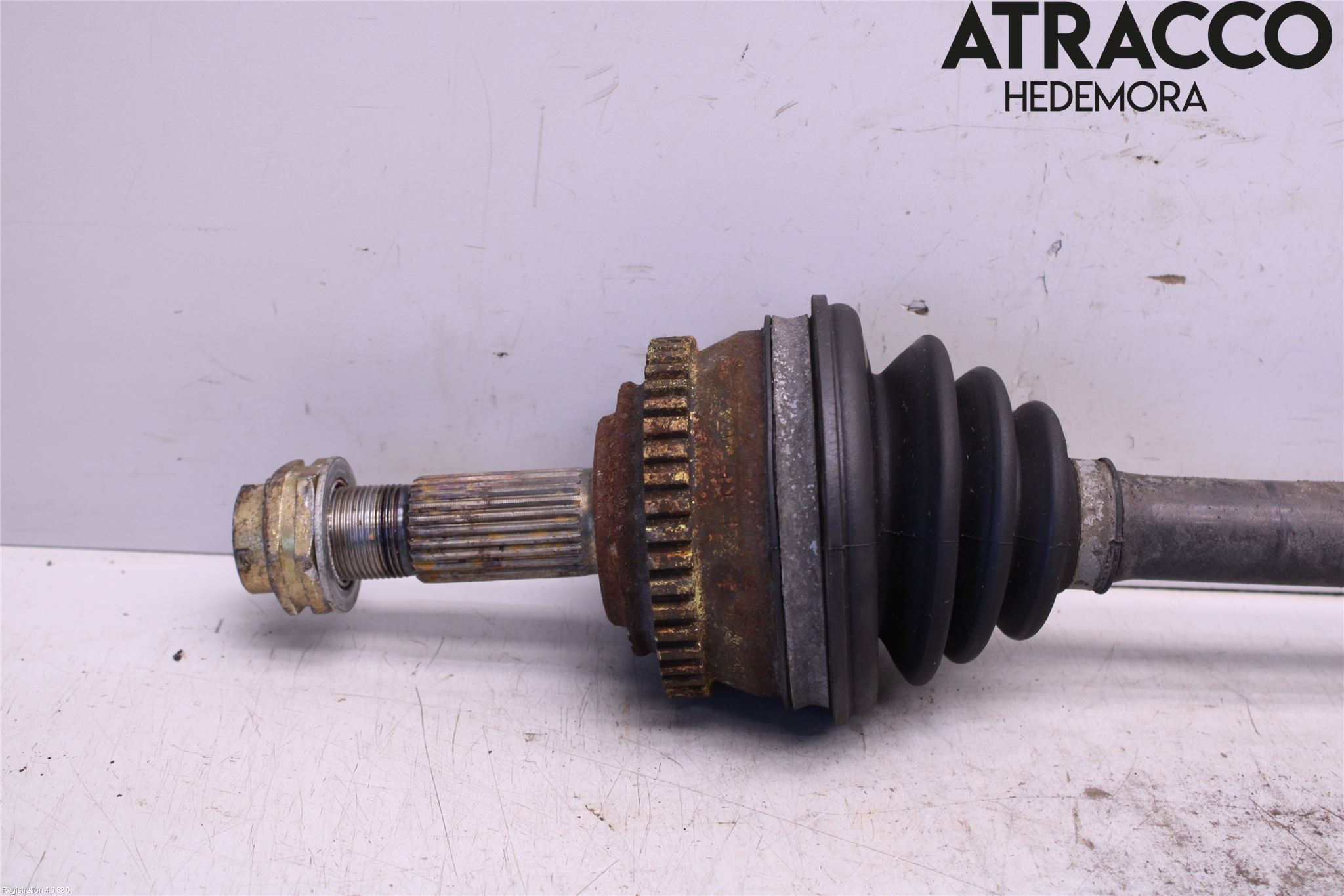 Alfa 33 Drivaxel Fram Höger