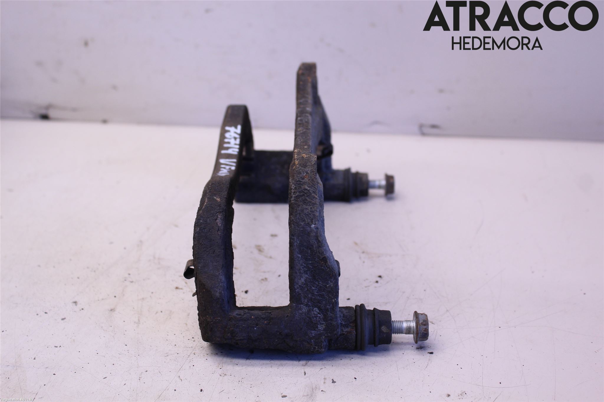 Lexus NX 300h 15-21 Bromsokshållare