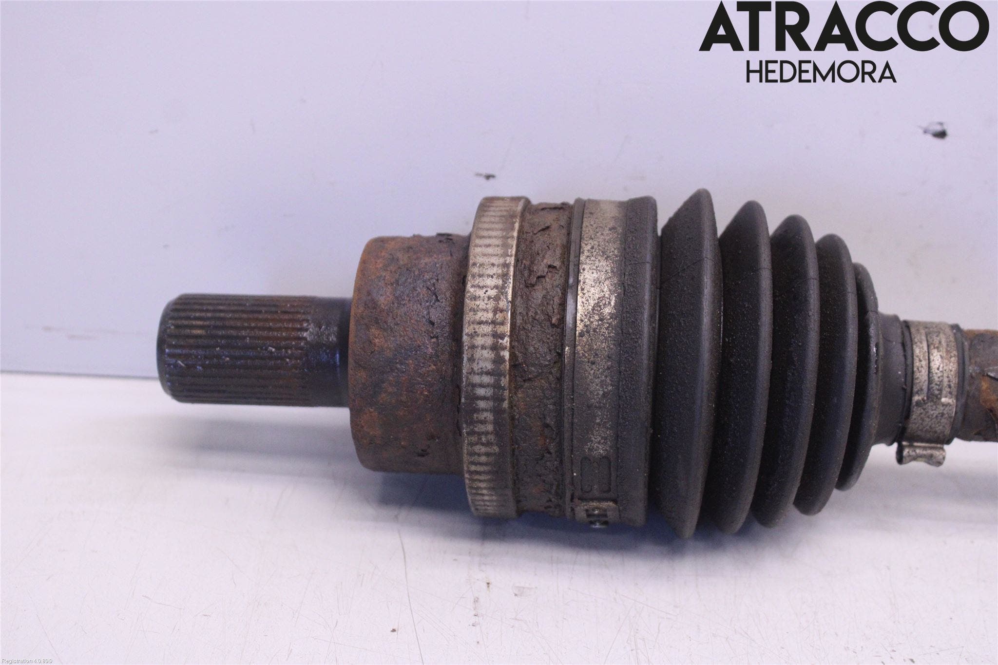 Ford KUGA 08-12 Drivaxel Bak Vänster