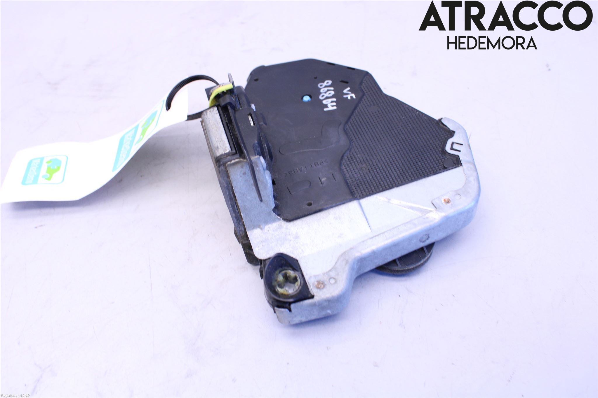 Suzuki KIZASHI Låskista-Dörrlås