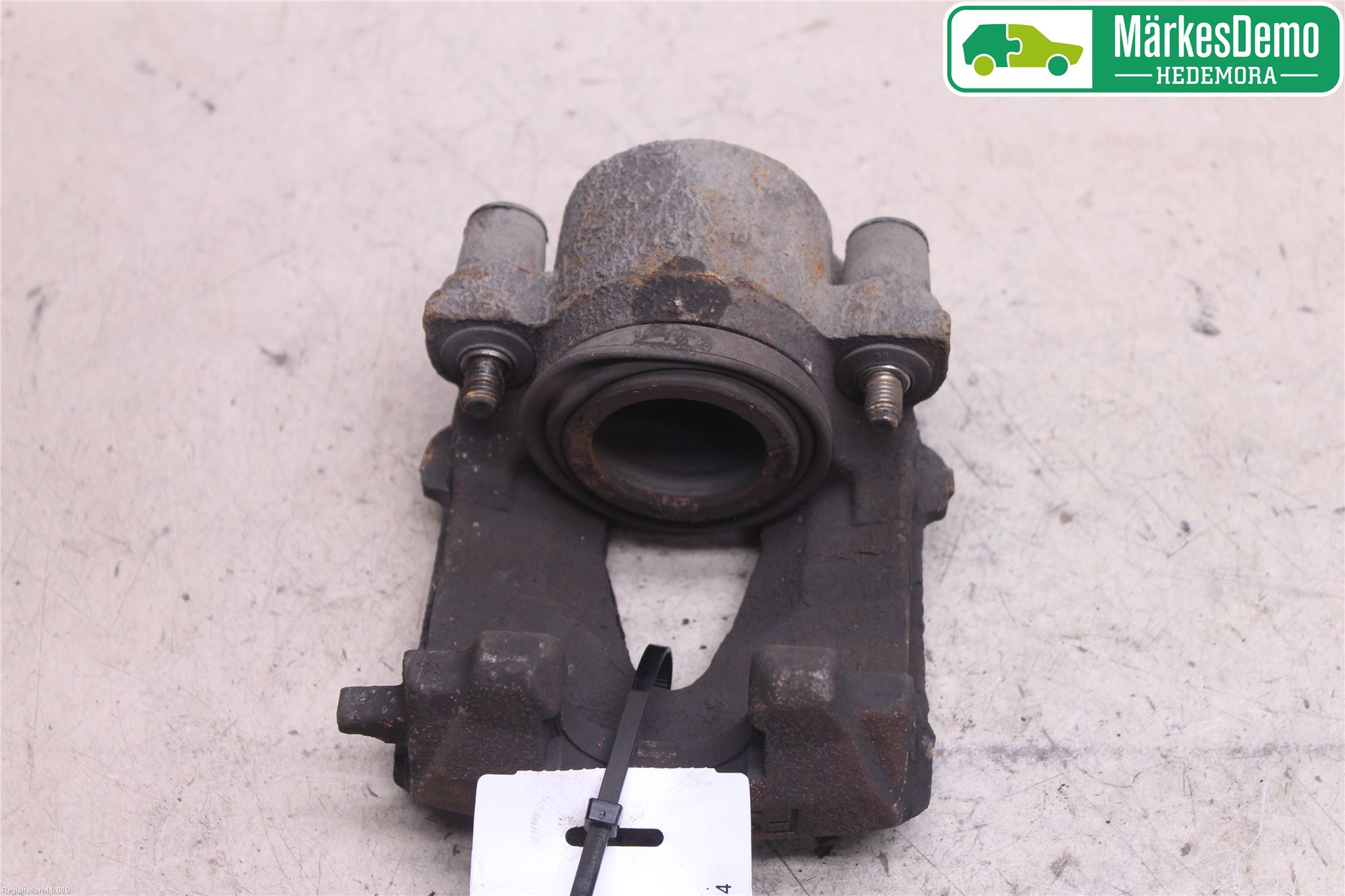 Volkswagen VW GOLF VI 09-13 Bromsok Fram Höger