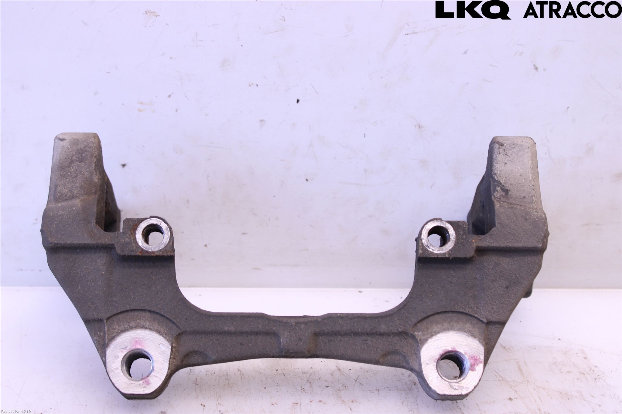 Volvo XC60 18- Bromsokshållare