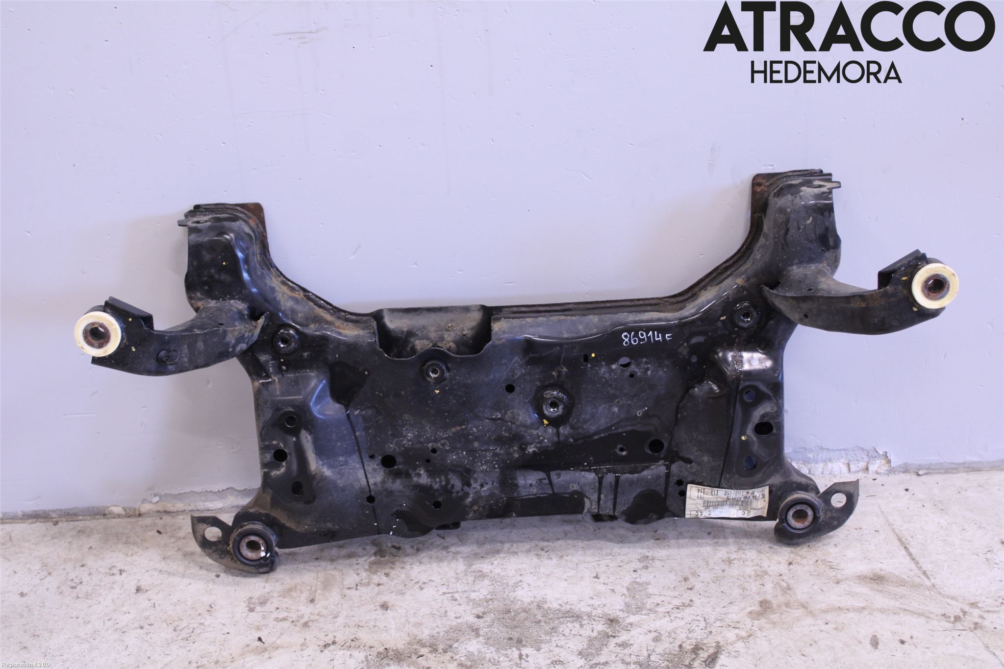 Ford FOCUS 15-18 Framvagnsbalk