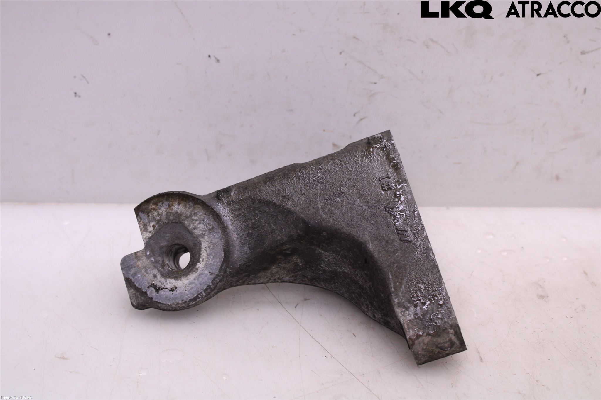 Subaru OUTBACK 10-15 Motorfäste