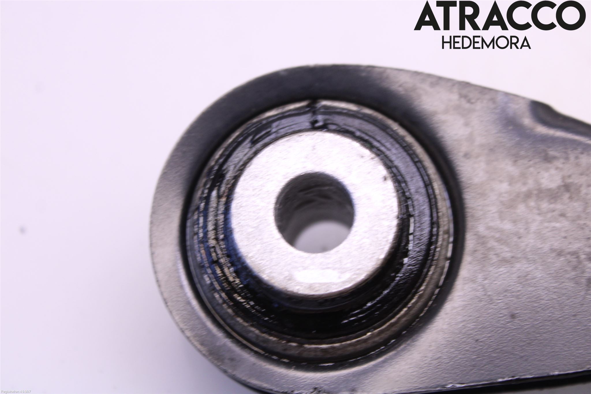 BMW 5 G30/G31/F90 17-23 Bärarm Bak Övre Vänster