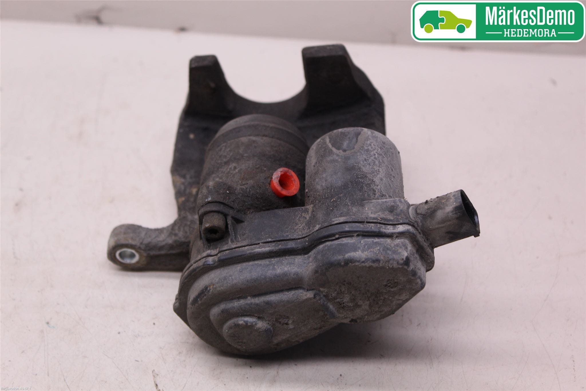 Audi Q5 09-16 Bromsok Bak Vänster