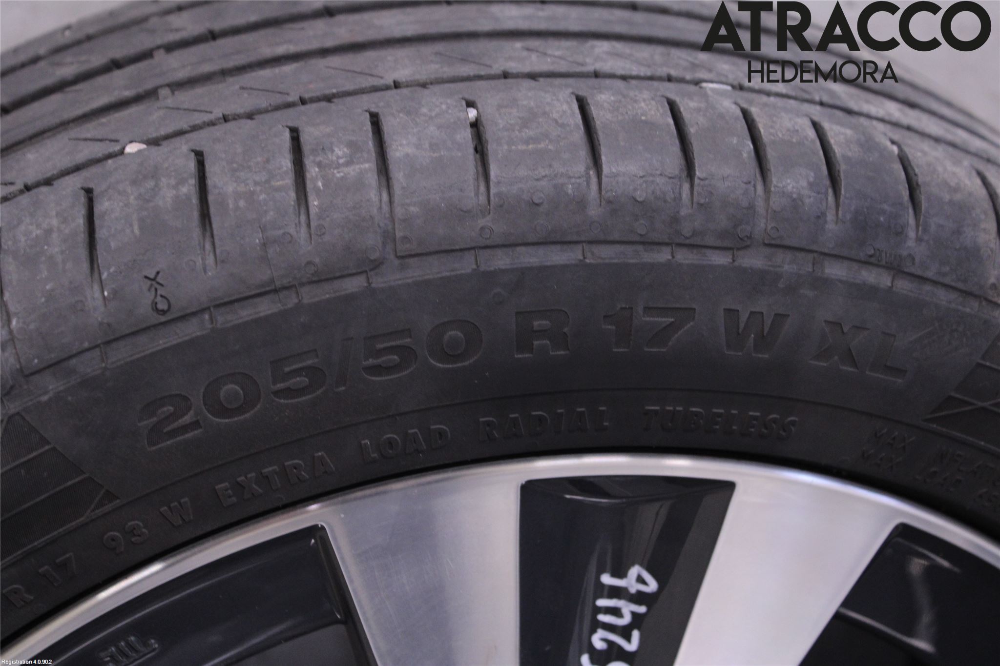 Nissan PULSAR Sommardäck Alumfälg 4St