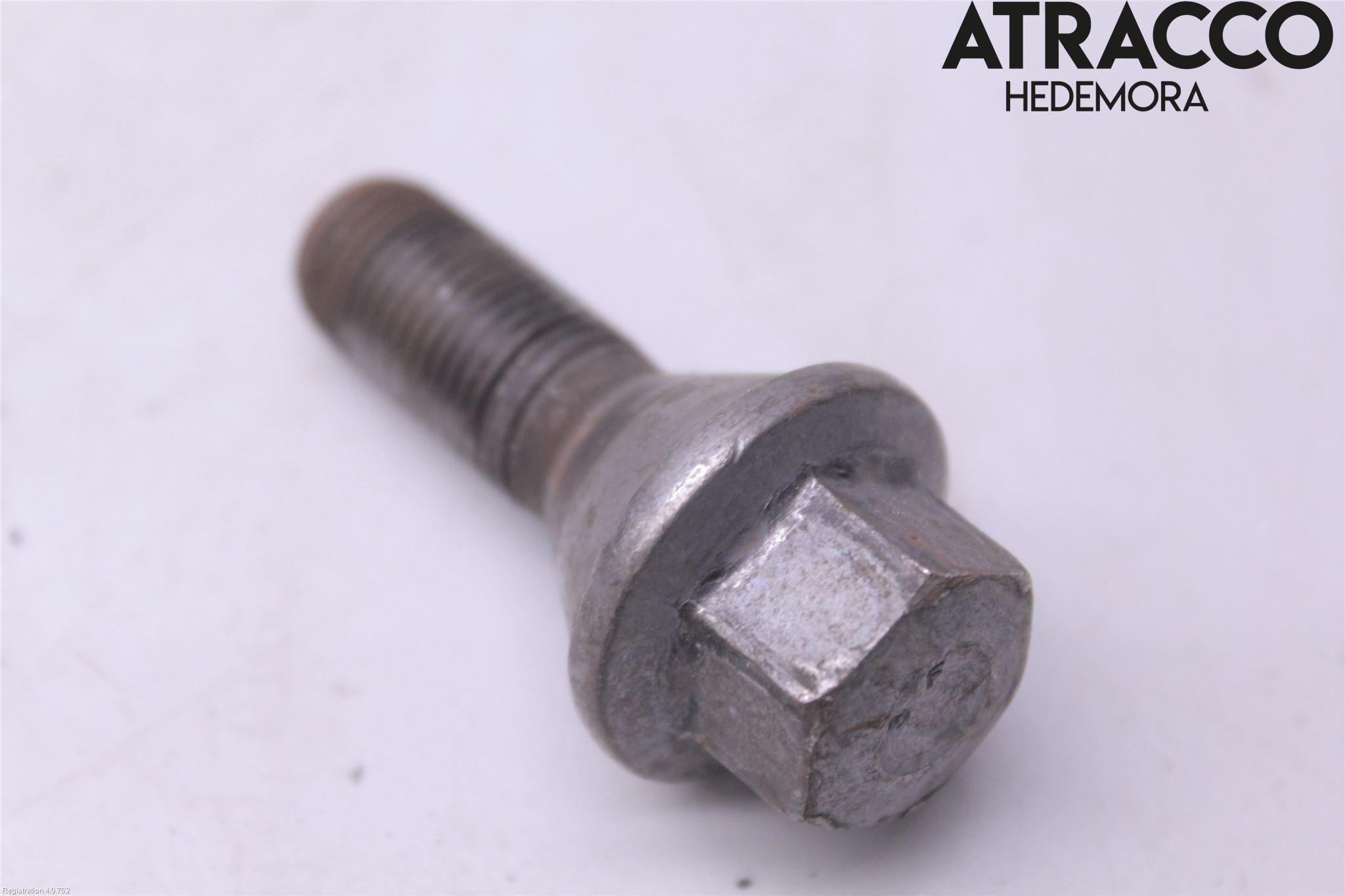 Nissan PRIMASTAR Hjulmutter-Bult-Sats