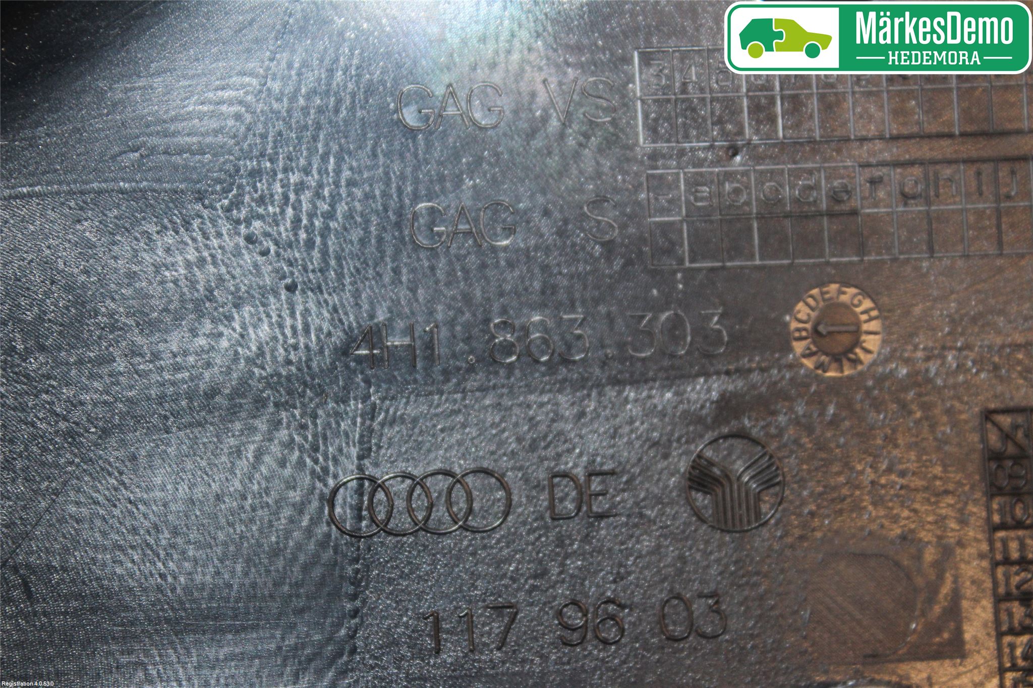 Audi A8/S8 4H 10-17 Inr Tunnelfack