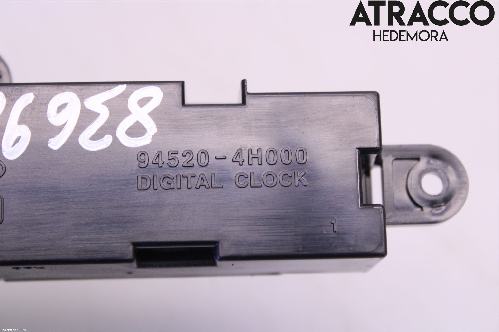 Hyundai H-1/STAREX 08-21 Instrument Klocka