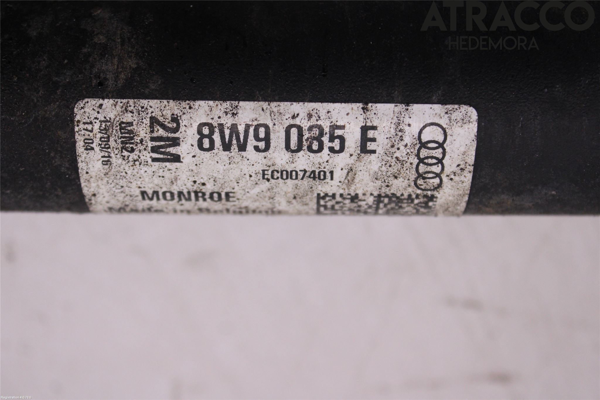 Audi A4/S4 B9 16-19 Stötdämpare Bak