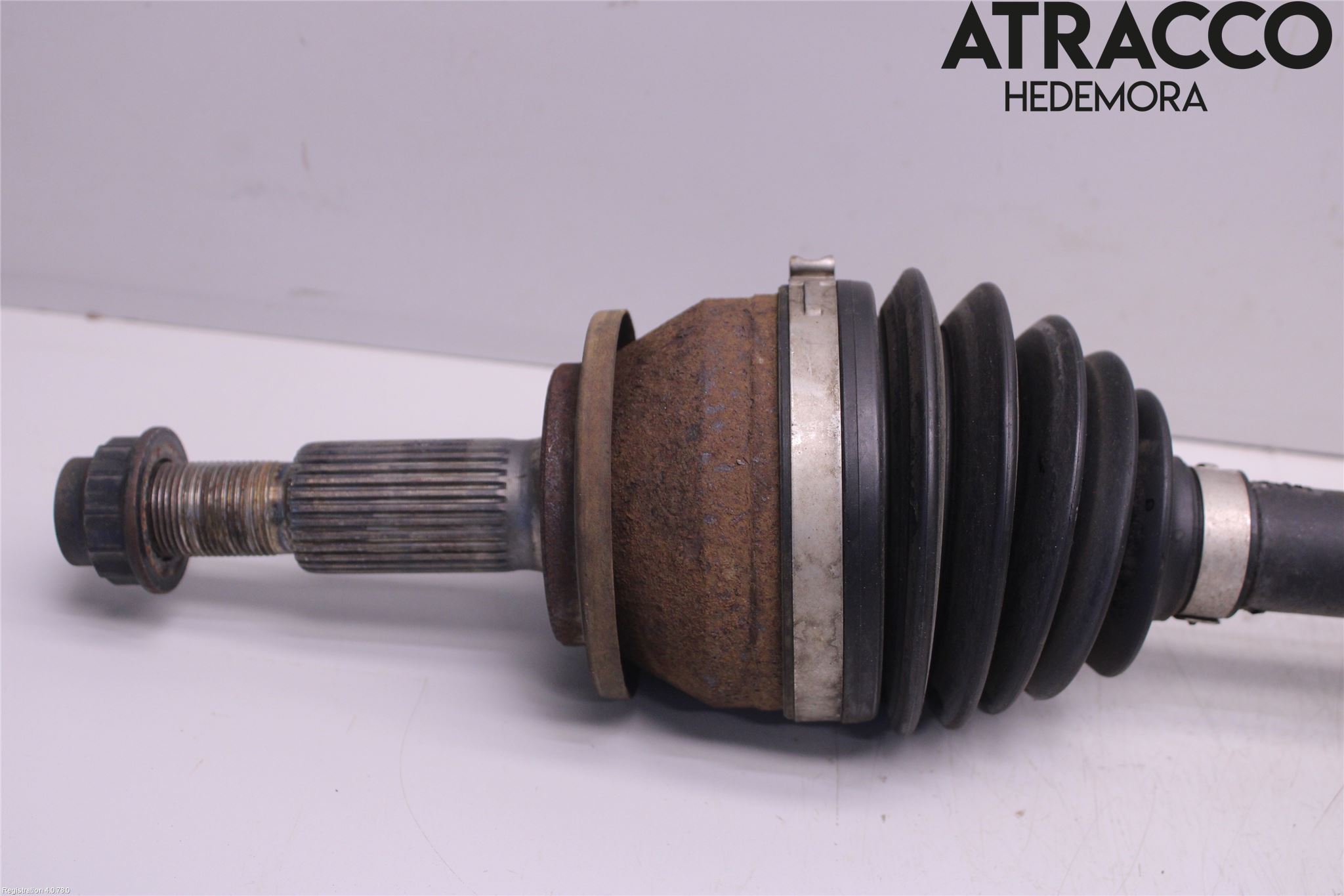 Toyota AURIS 13-19 Drivaxel Fram Höger