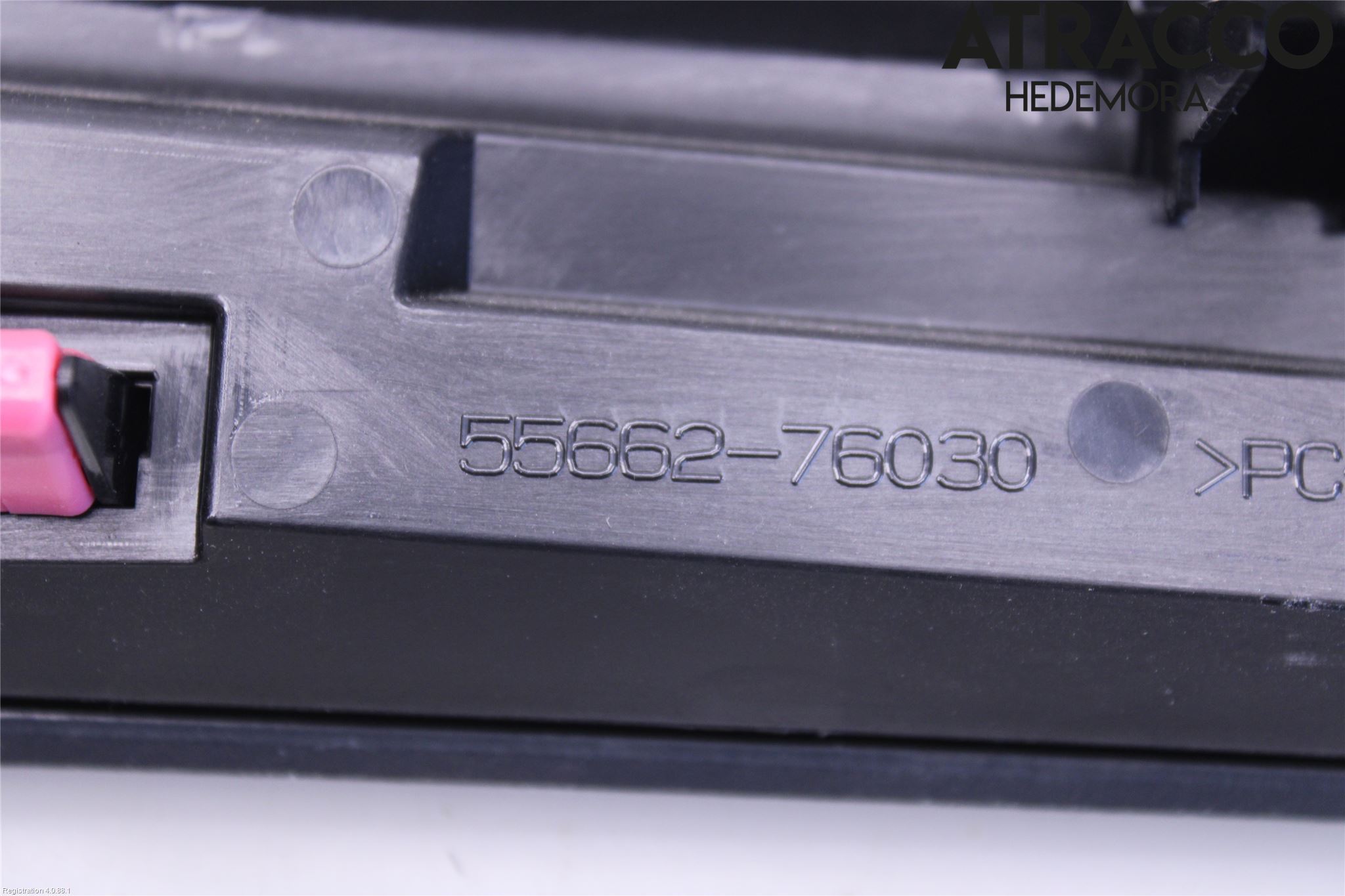 Lexus CT 200h Defrosterkanal-Munstycke