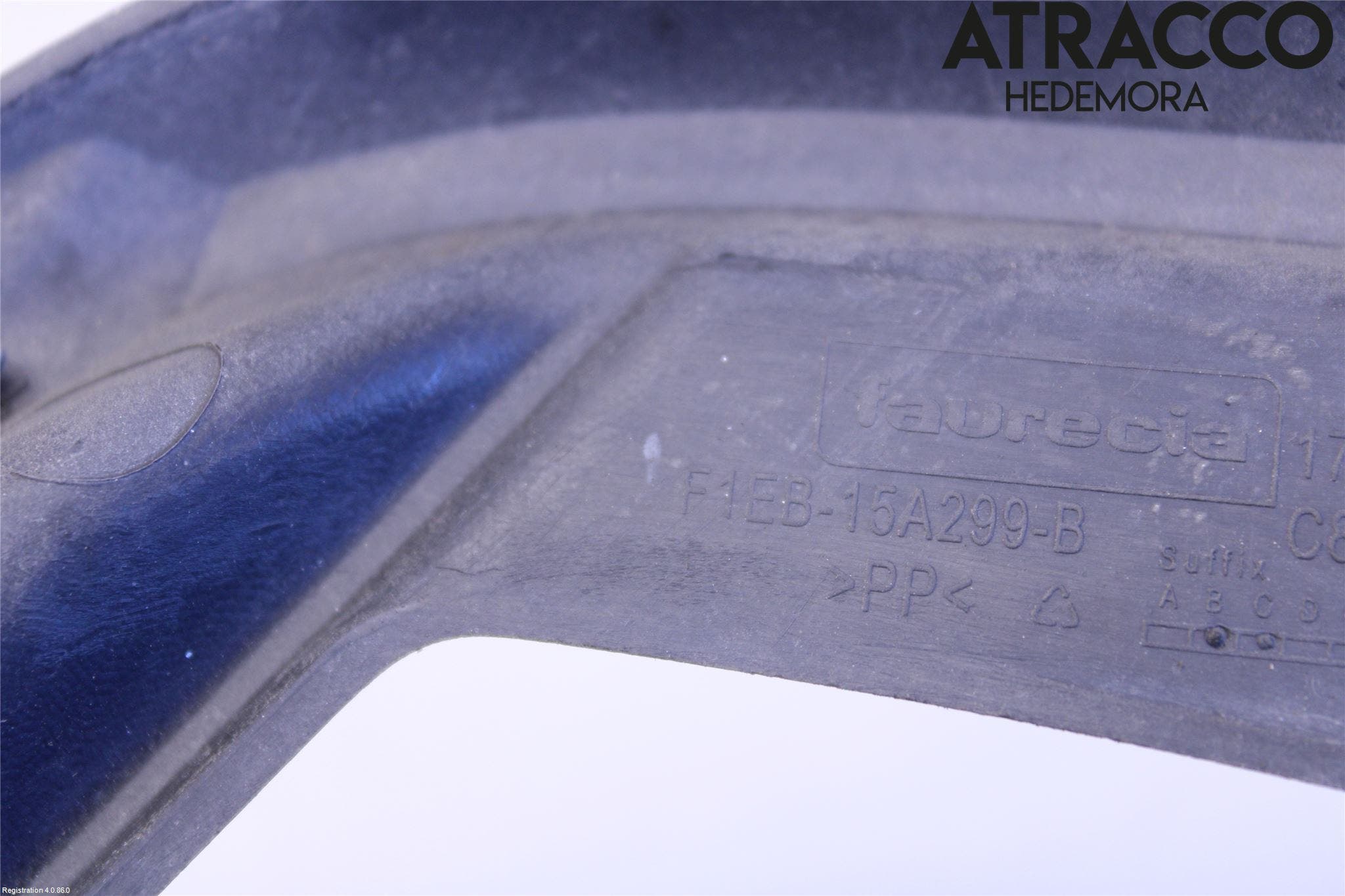 Ford FOCUS 15-18 Dimljussarg Fram