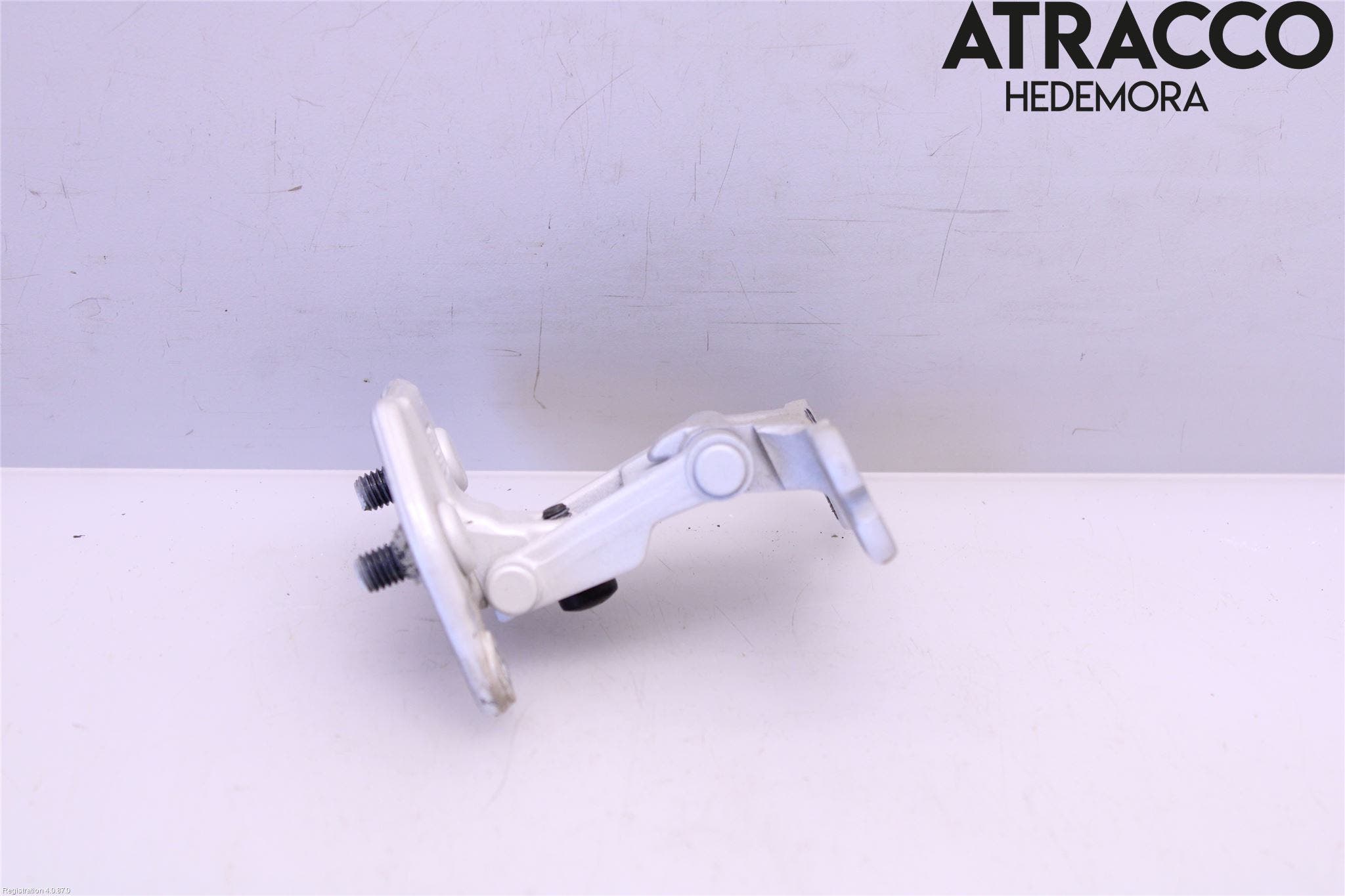 BMW X1 E84 10-15 Bakluckegångjärn Hö