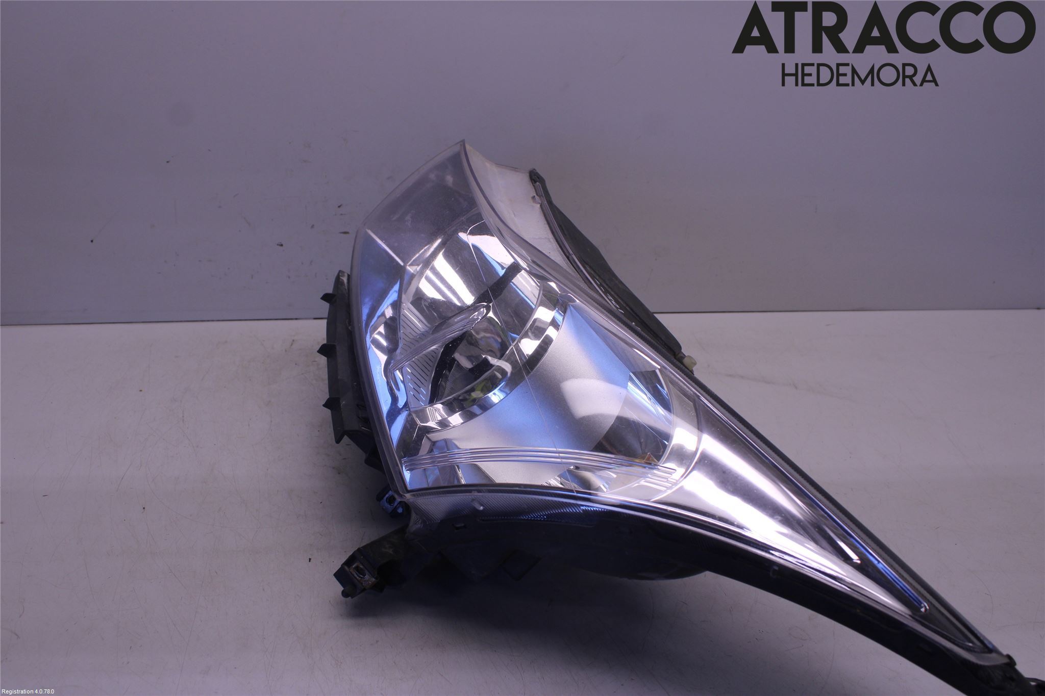 GM CHEVROLET CRUZE Strålkastare Vänster