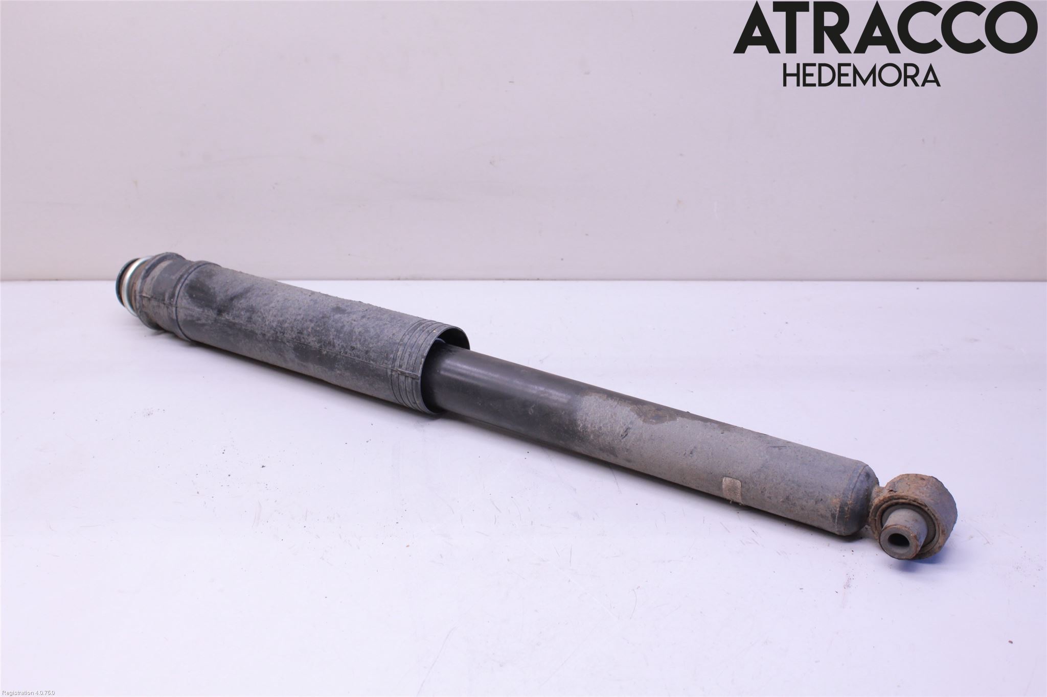 Toyota AURIS 10-12 Stötdämpare Bak