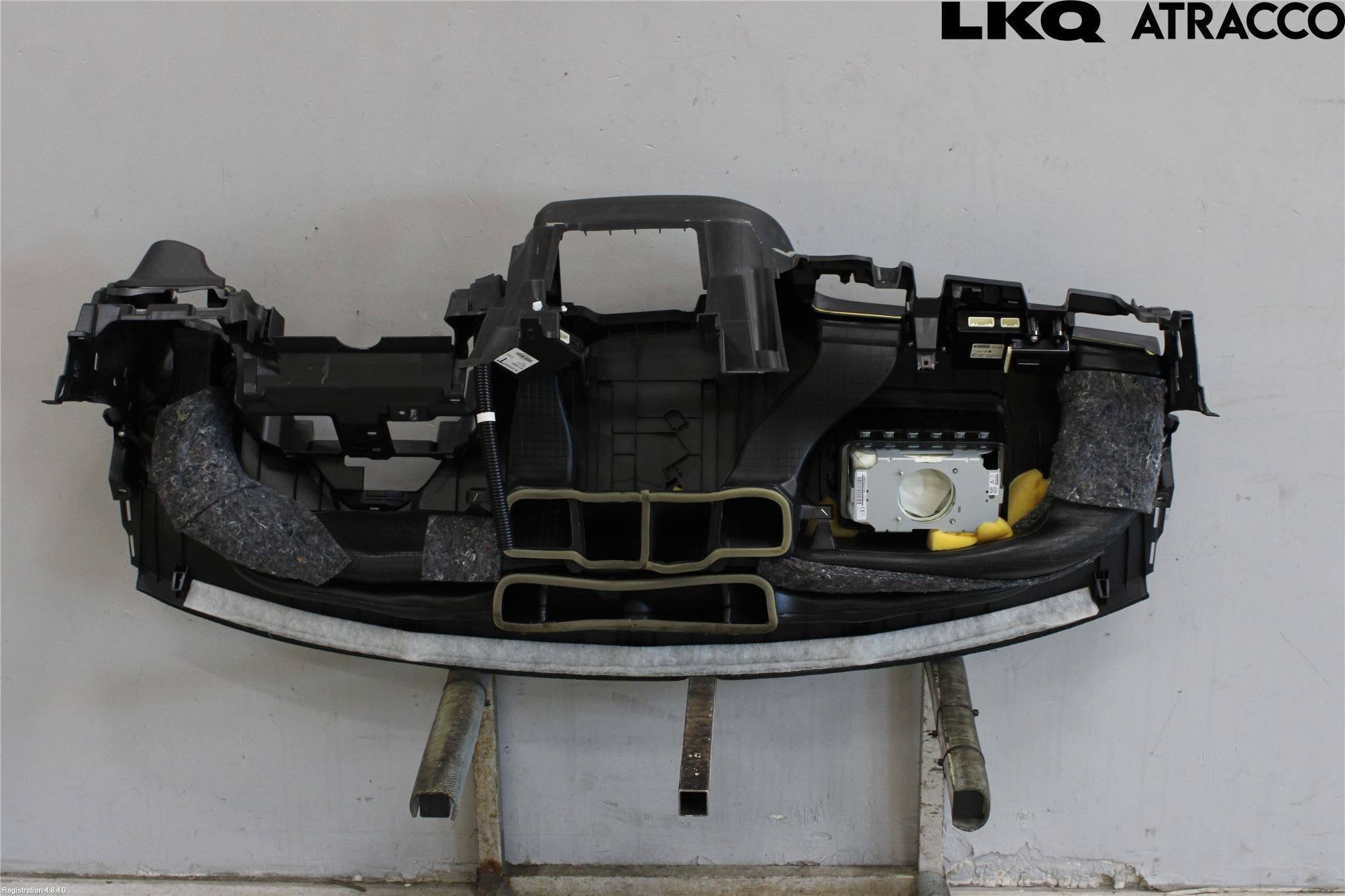 Mitsubishi OUTLANDER 13-21 Instrumentbräda