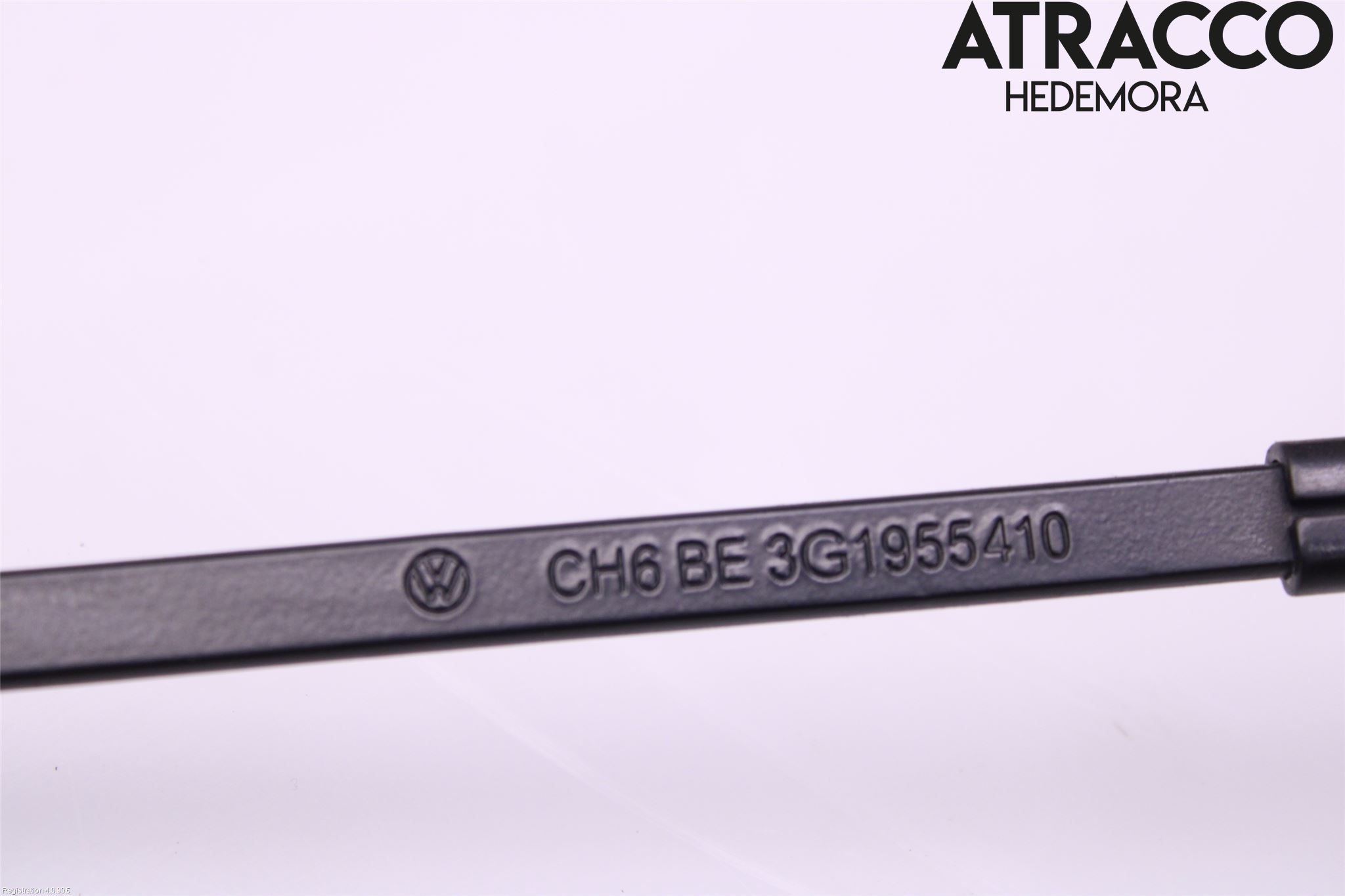 Volkswagen VW PASSAT 15-19 Torkararm Armar Vindruta