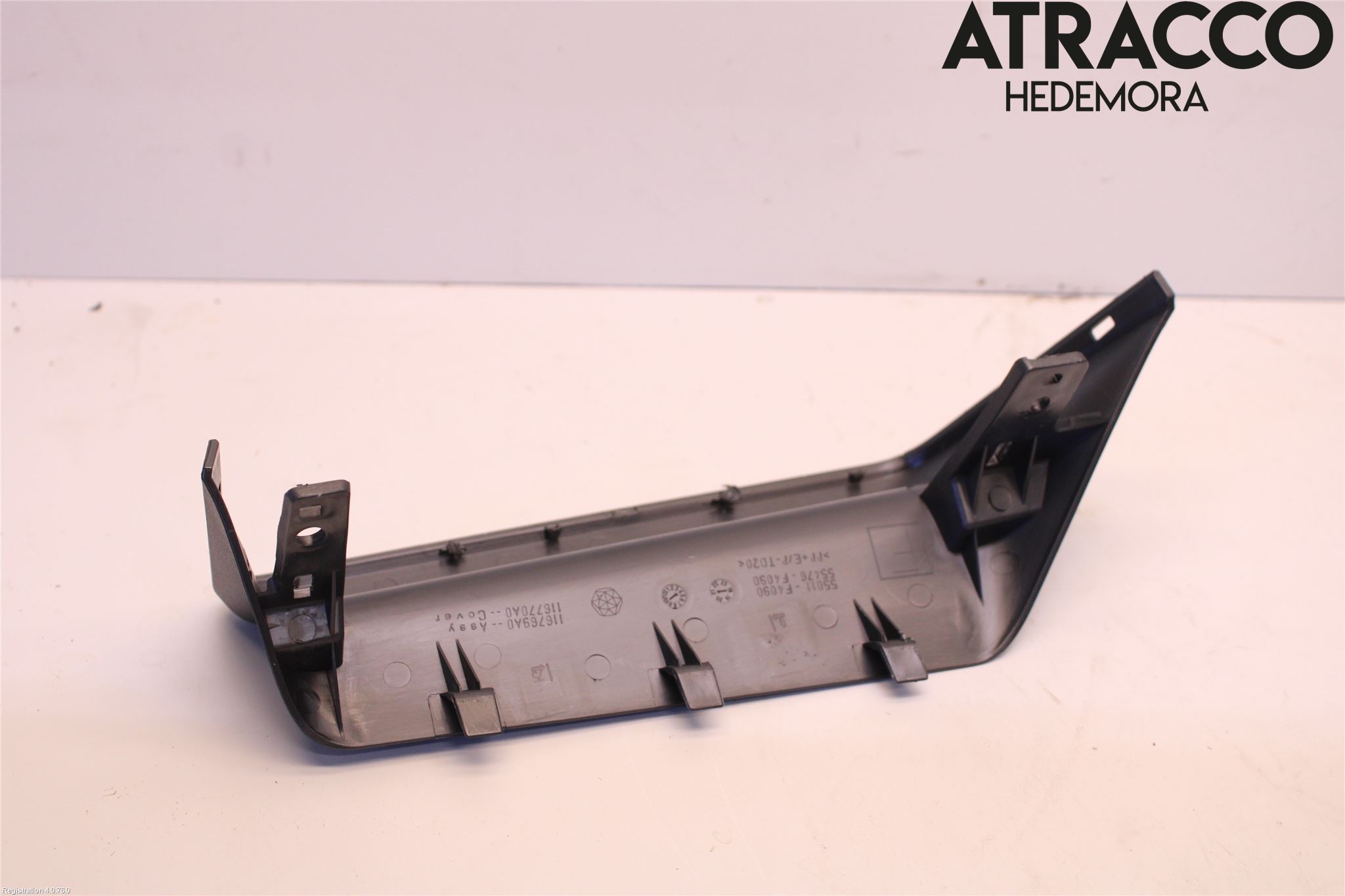 Toyota C-HR 16-23 Instrument-Radio Sarg