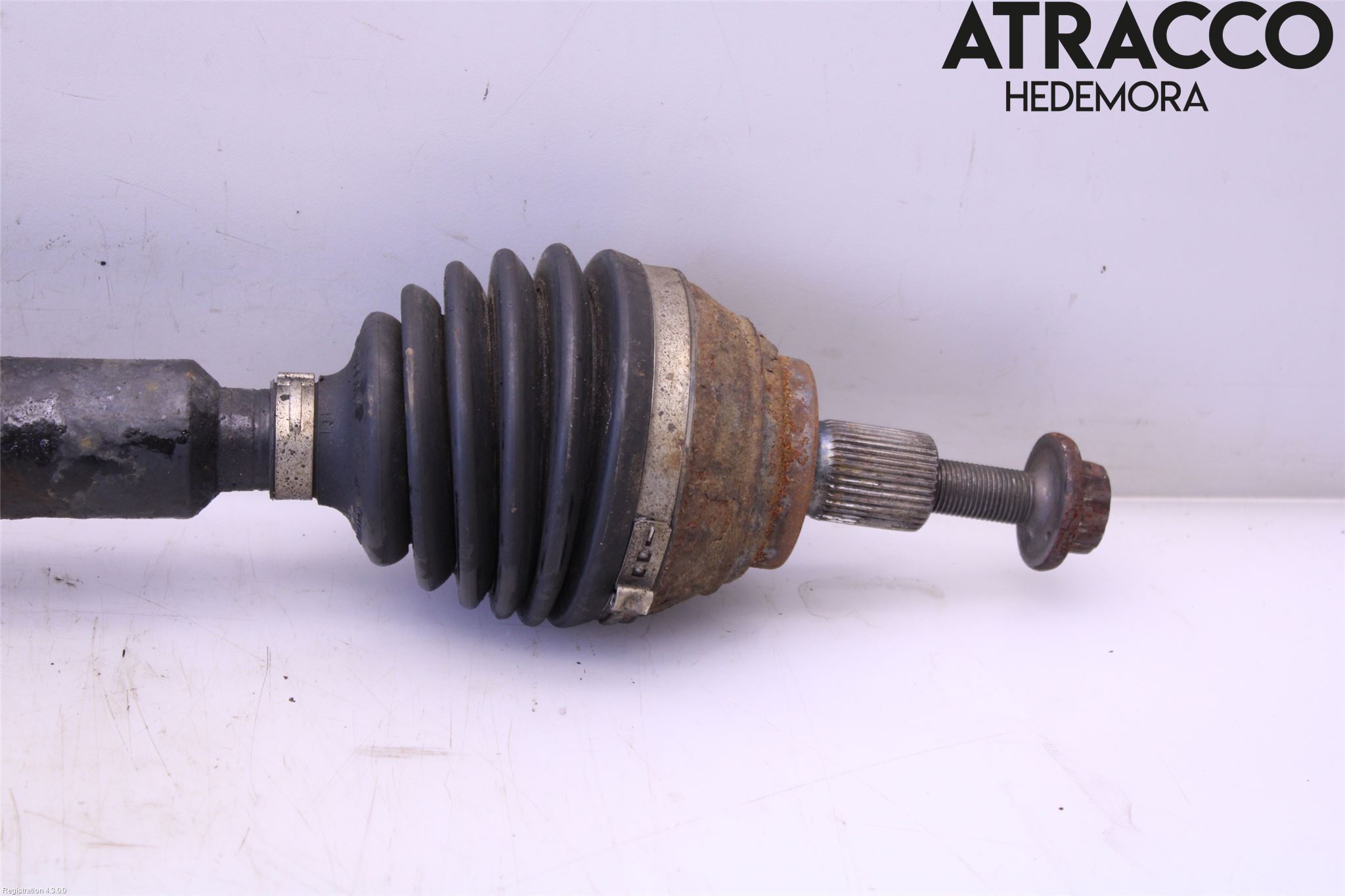 Volkswagen VW CADDY 16-20 Drivaxel Fram Höger