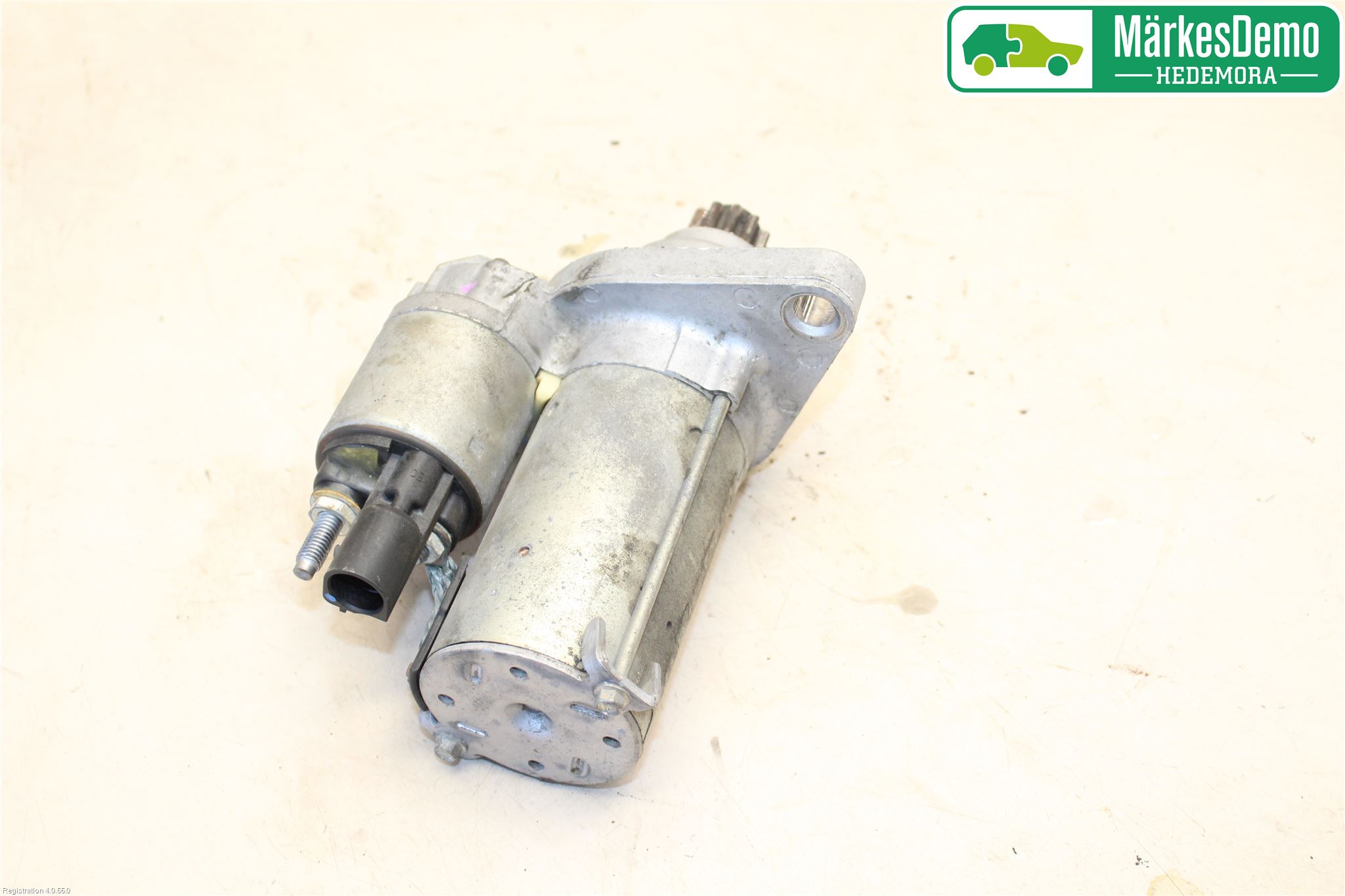 Volkswagen VW PASSAT 11-14 Startmotor