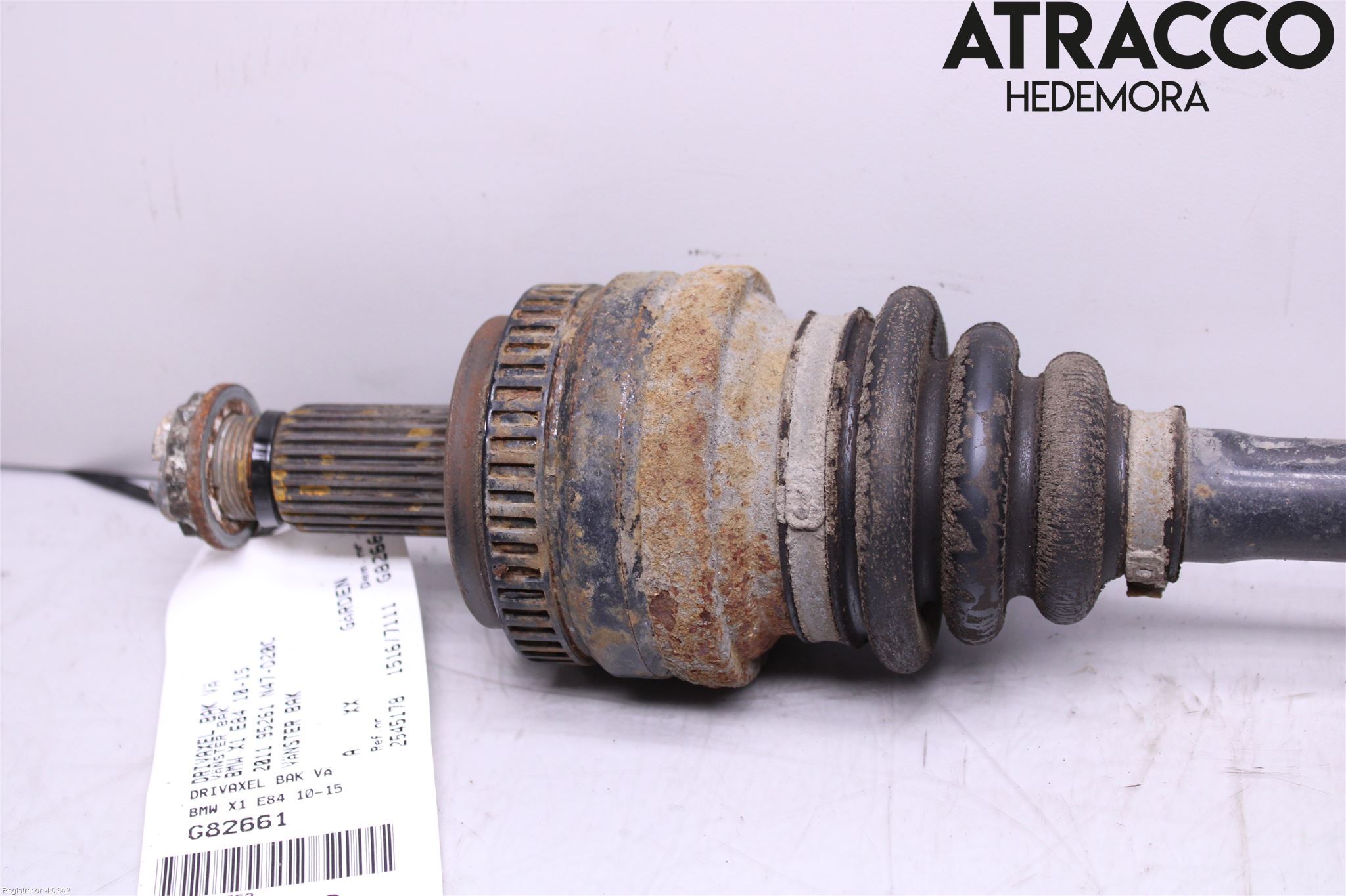 BMW 1 E87/81 5D/3D 03-11 Drivaxel Bak Vänster