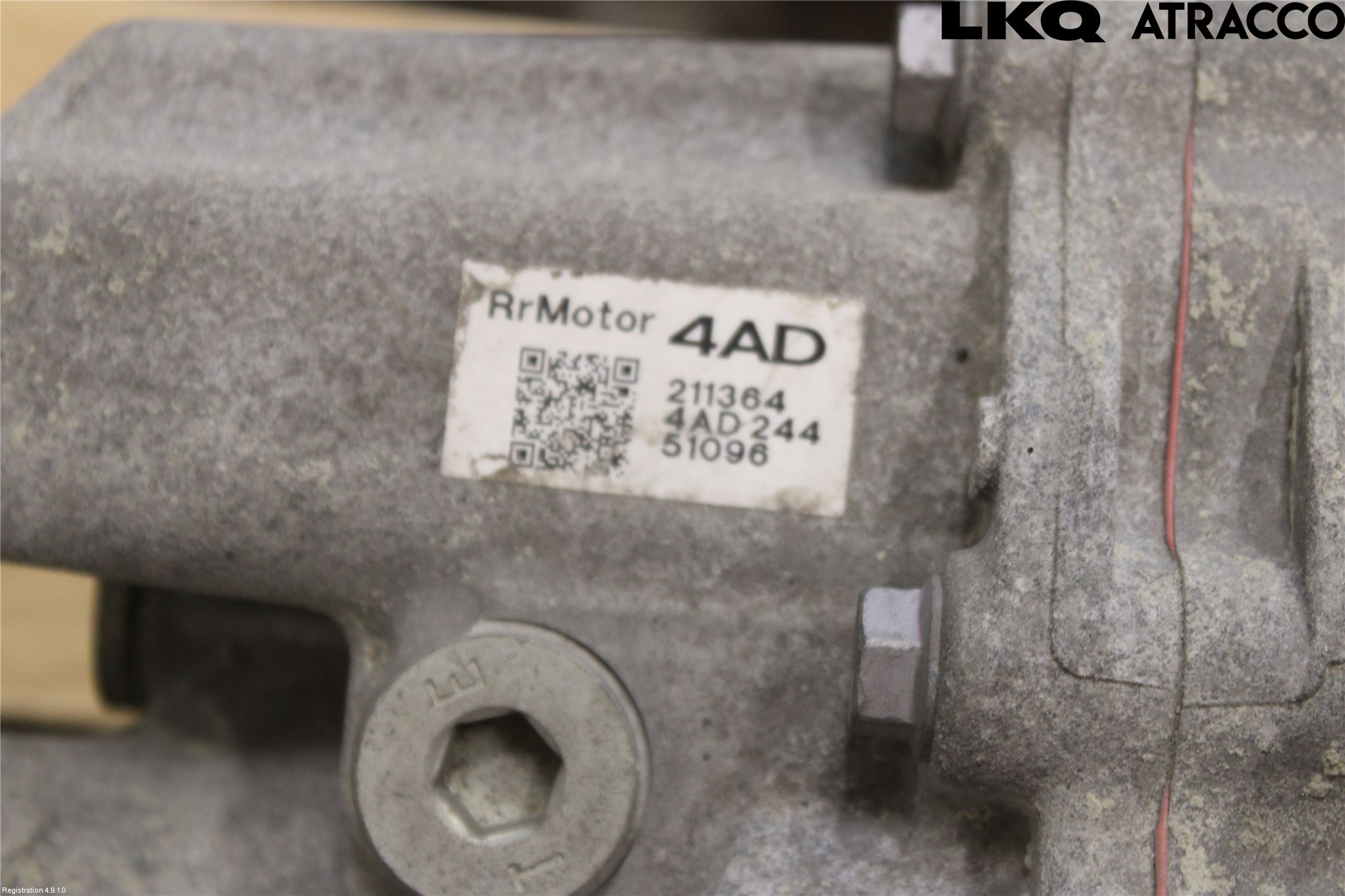 Toyota COROLLA CROSS XG10 22- Motor Elektrisk Bak