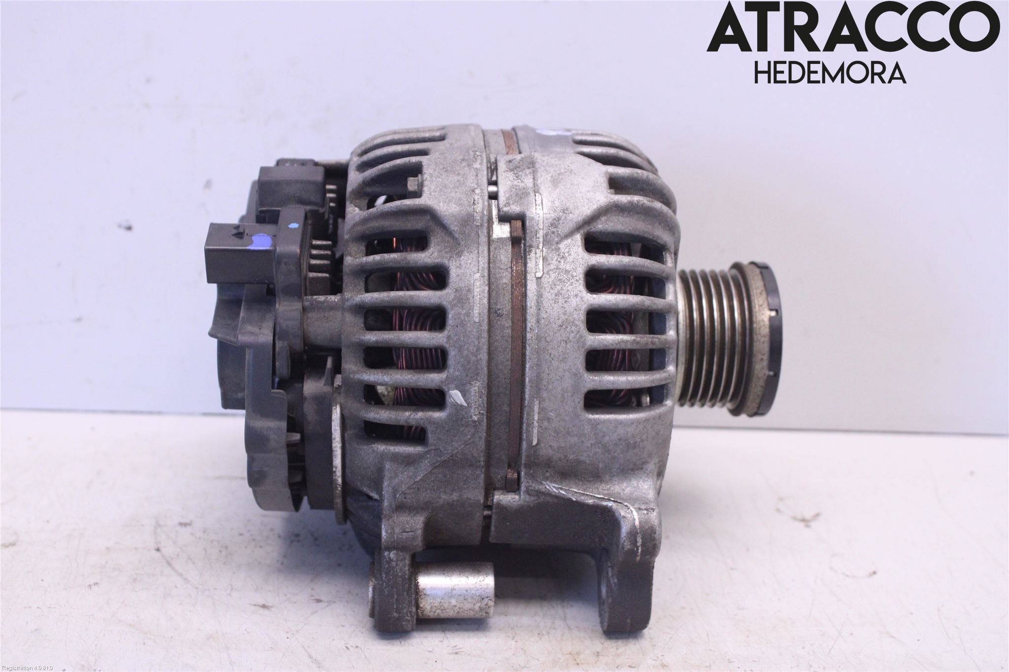 Volkswagen VW GOLF VI 09-13 Generator