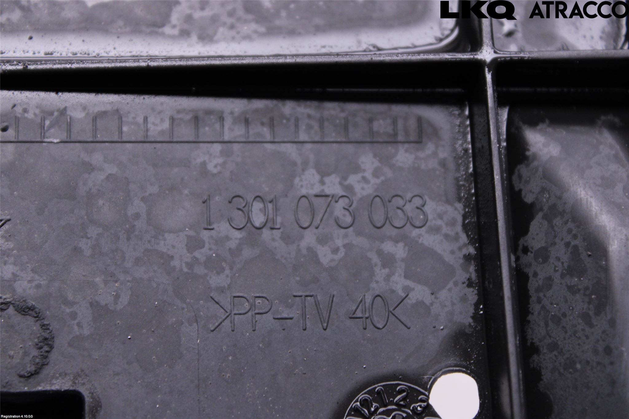 Audi A4/S4 08-11 Strålkast Fästsarg