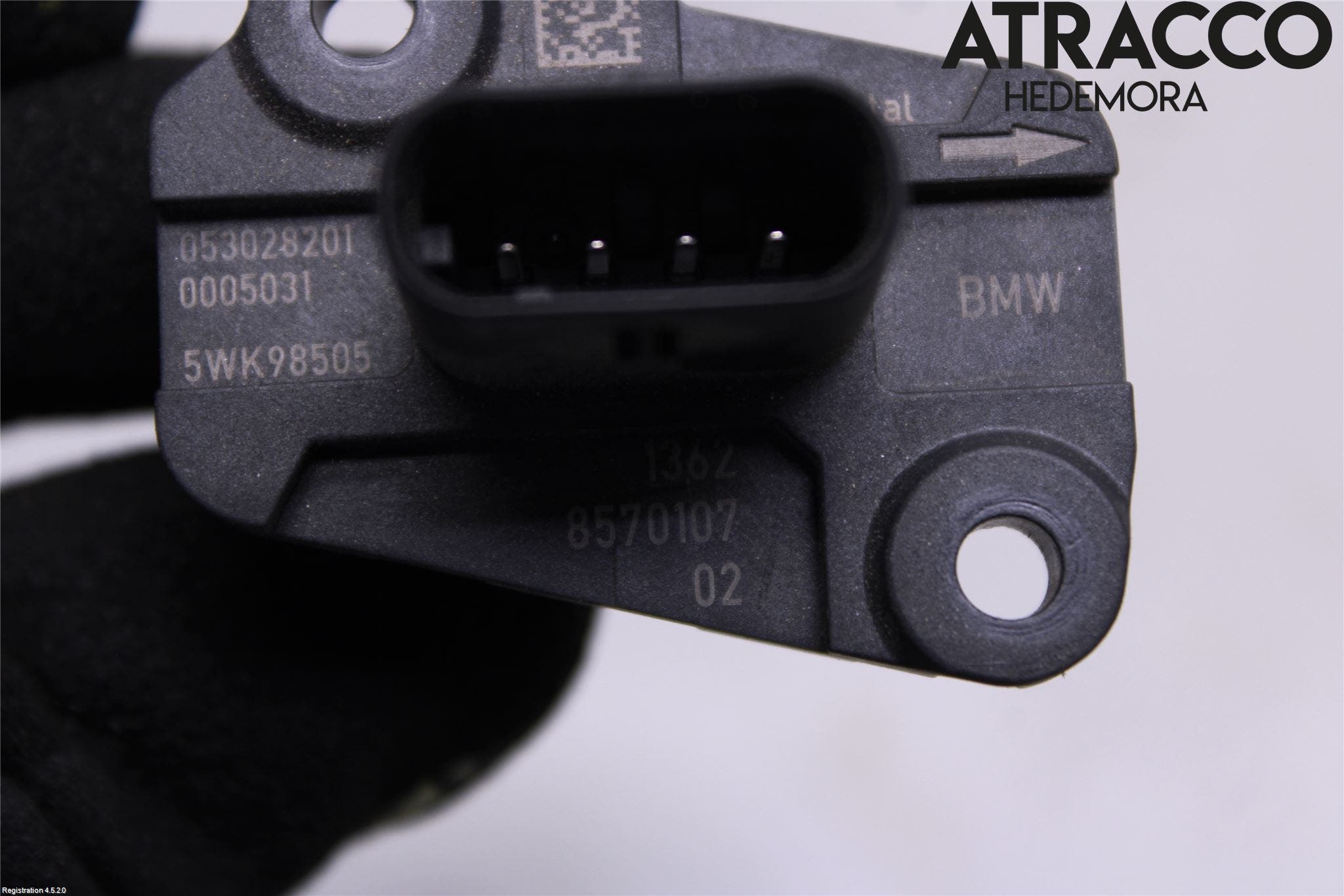 BMW 5 G30/G31/F90 17-23 Injluftmassamätare