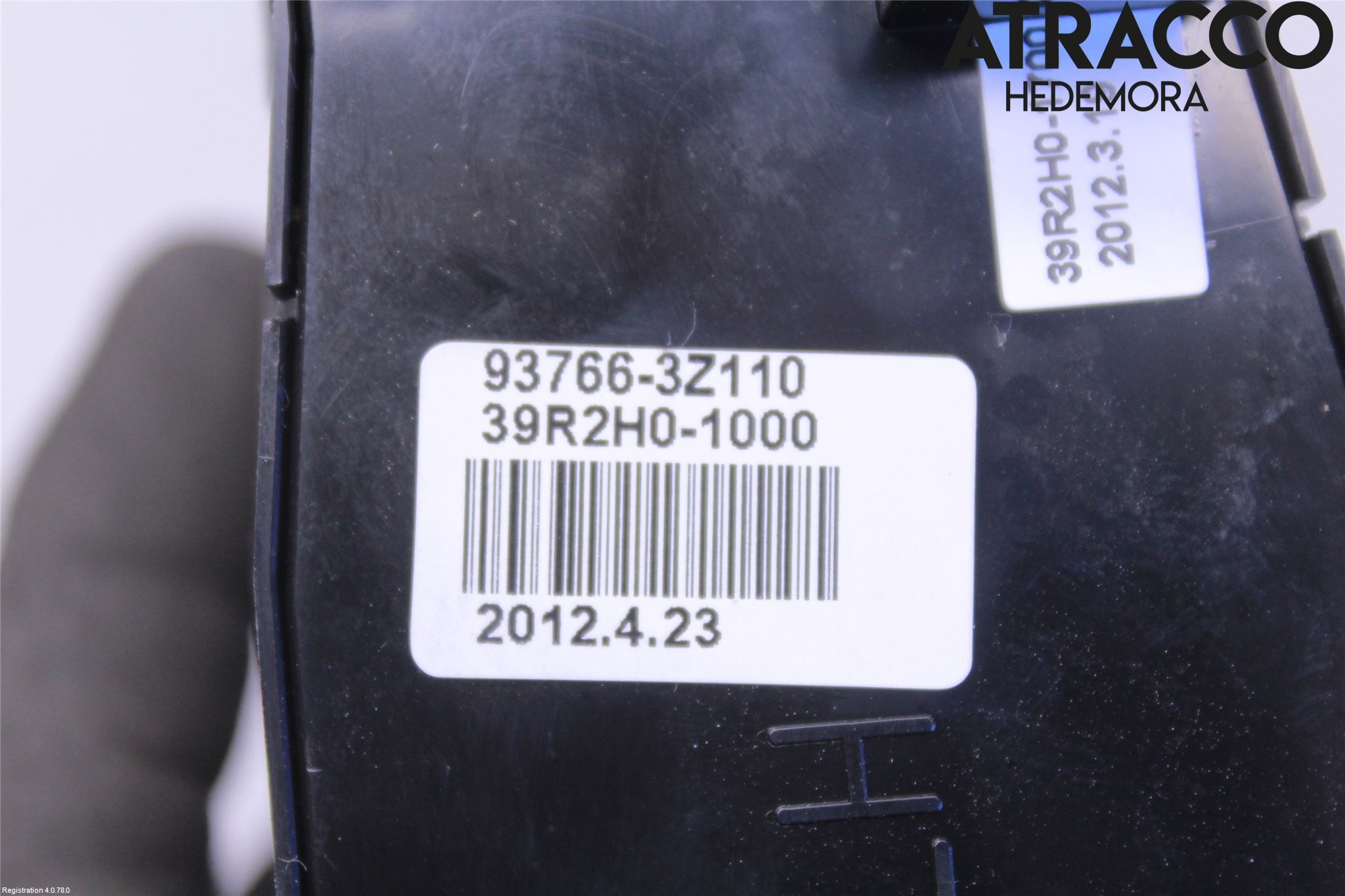 Hyundai i40 08-15 Strömställare Parkeringsbroms
