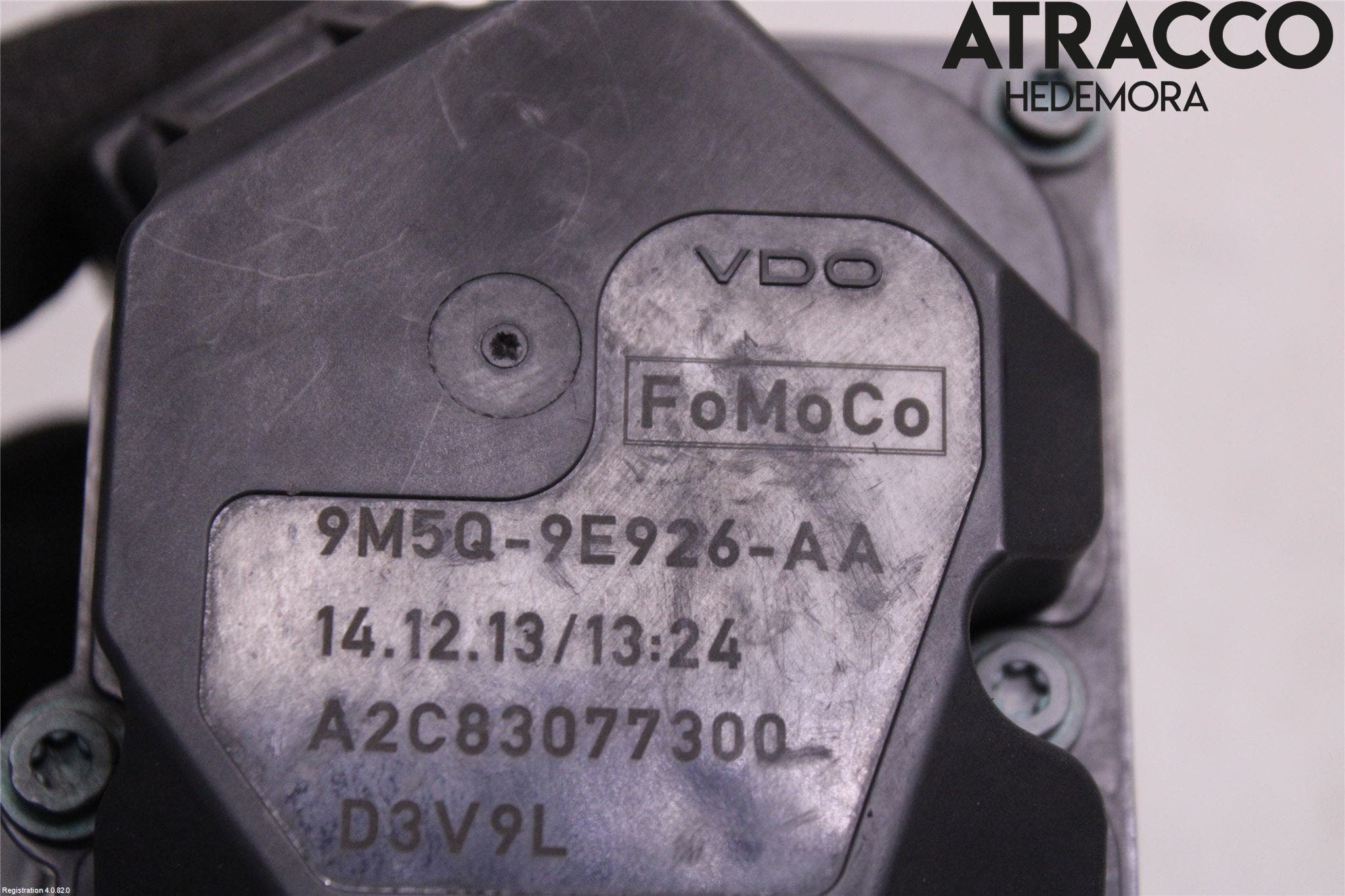 Ford KUGA 13-16 Injspjällhus